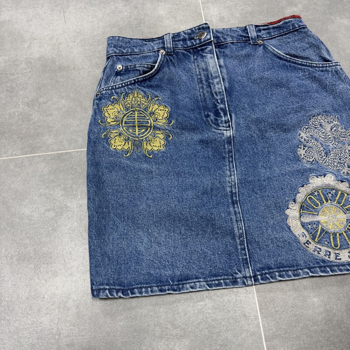 Ferre × Vintage Vintage Ferre Jeans Embroidered Logo Denim Skirt Size M Size 34" / US 12 / IT 48 - 3 Thumbnail