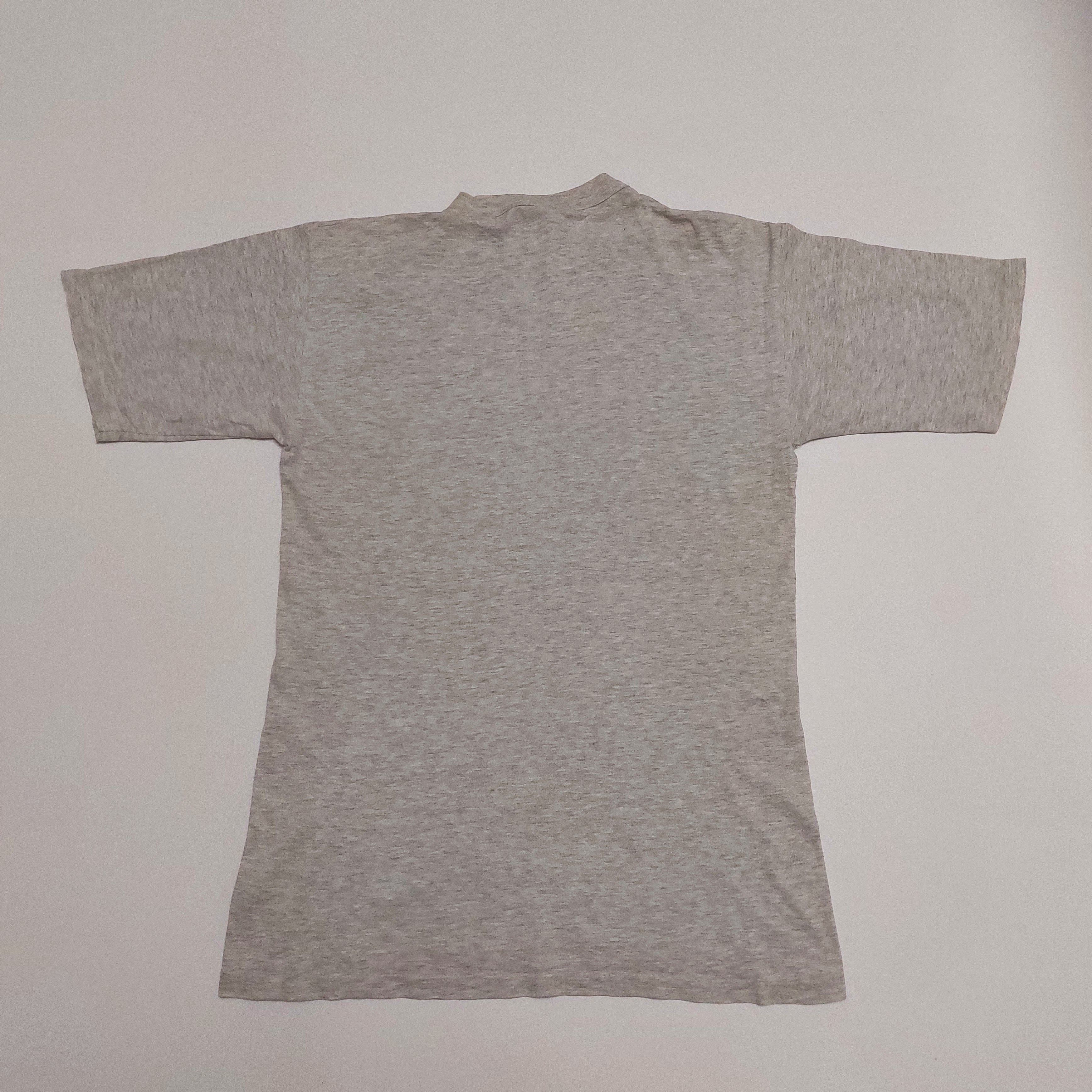 Vintage 90s vintage Fox Production Amsterdam t-shirt Size US L / EU 52-54 / 3 - 5 Thumbnail
