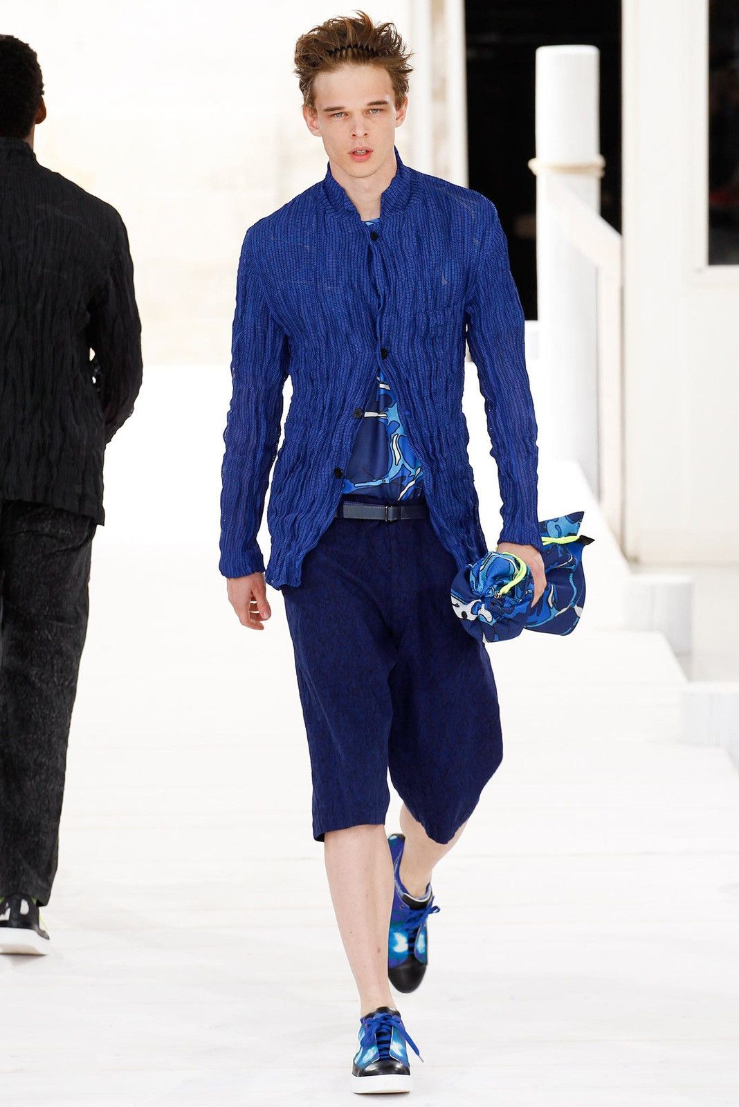 Issey Miyake ISSEY Miyake men 2015 runway crinkle jacket Size US M / EU 48-50 / 2 - 1 Thumbnail