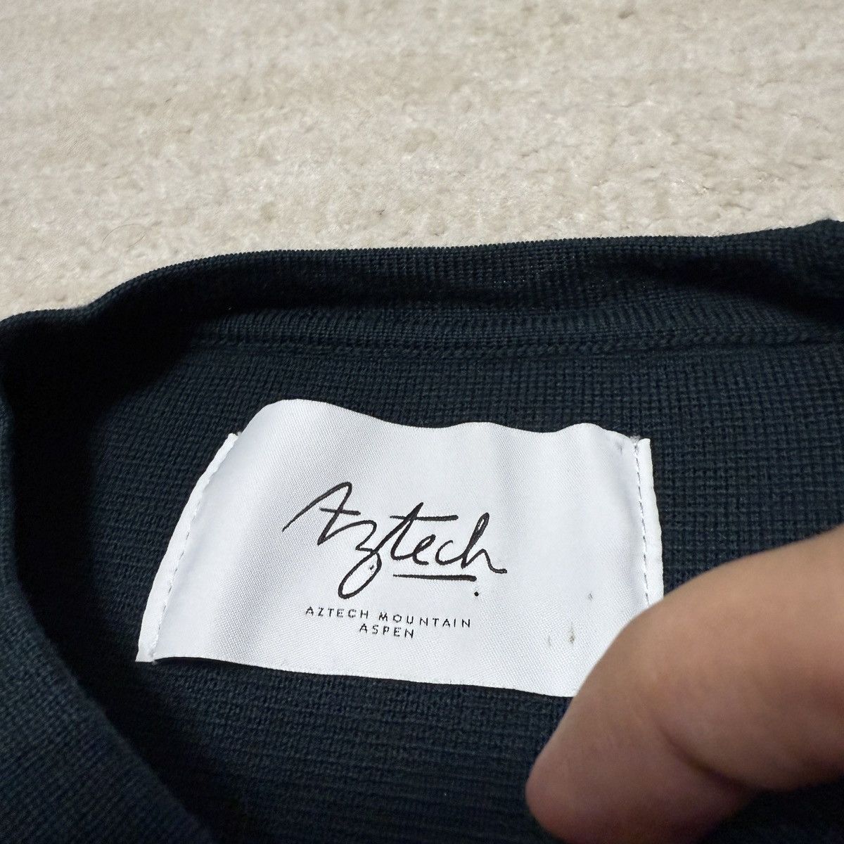 Aztech Mountain Aztech Mountain Wool Color-Block Sweater Forest Green *FLAW* Size US S / EU 44-46 / 1 - 7 Thumbnail