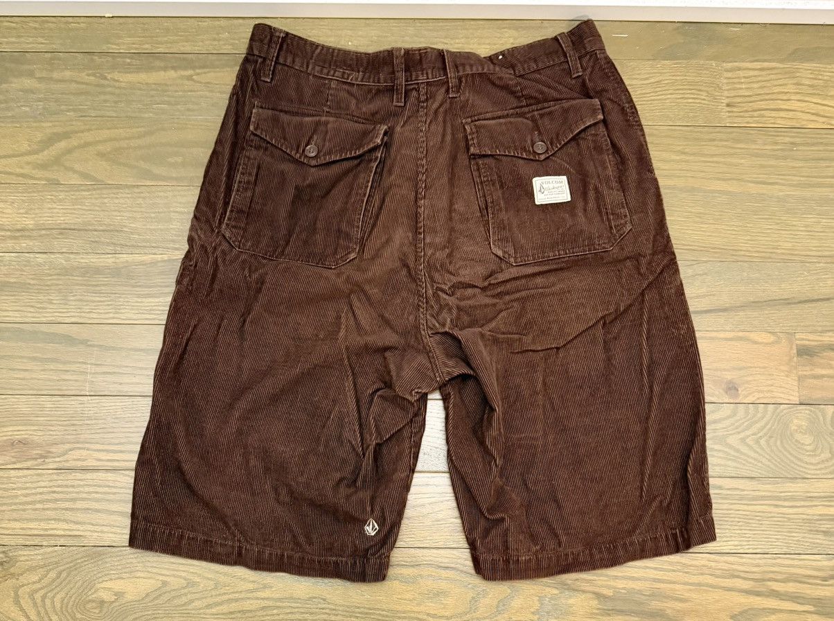 Volcom Vintage Volcom Brown Corduroy Shorts Size US 34 / EU 50 - 3 Thumbnail