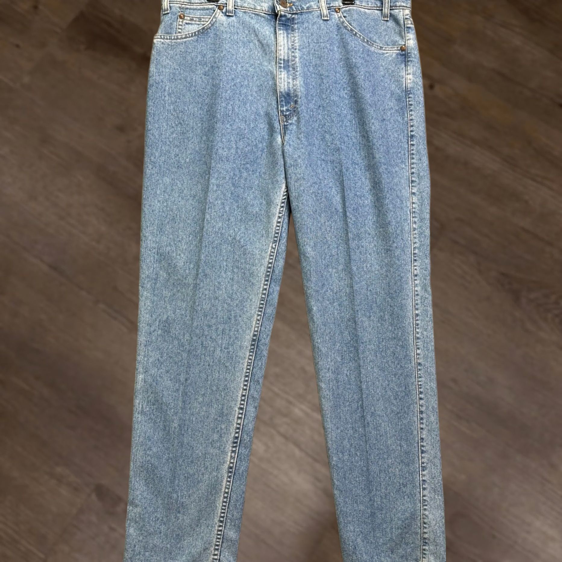Levi's VINTAGE Levi's 540 Jeans Mens 40X32 Blue Relaxed Straight Fit Orange Tab USA Made Jeans Mens 40X32 Blue Relaxed Straight Orange Tab USA Made Size US 40 / EU 56 - 1 Thumbnail