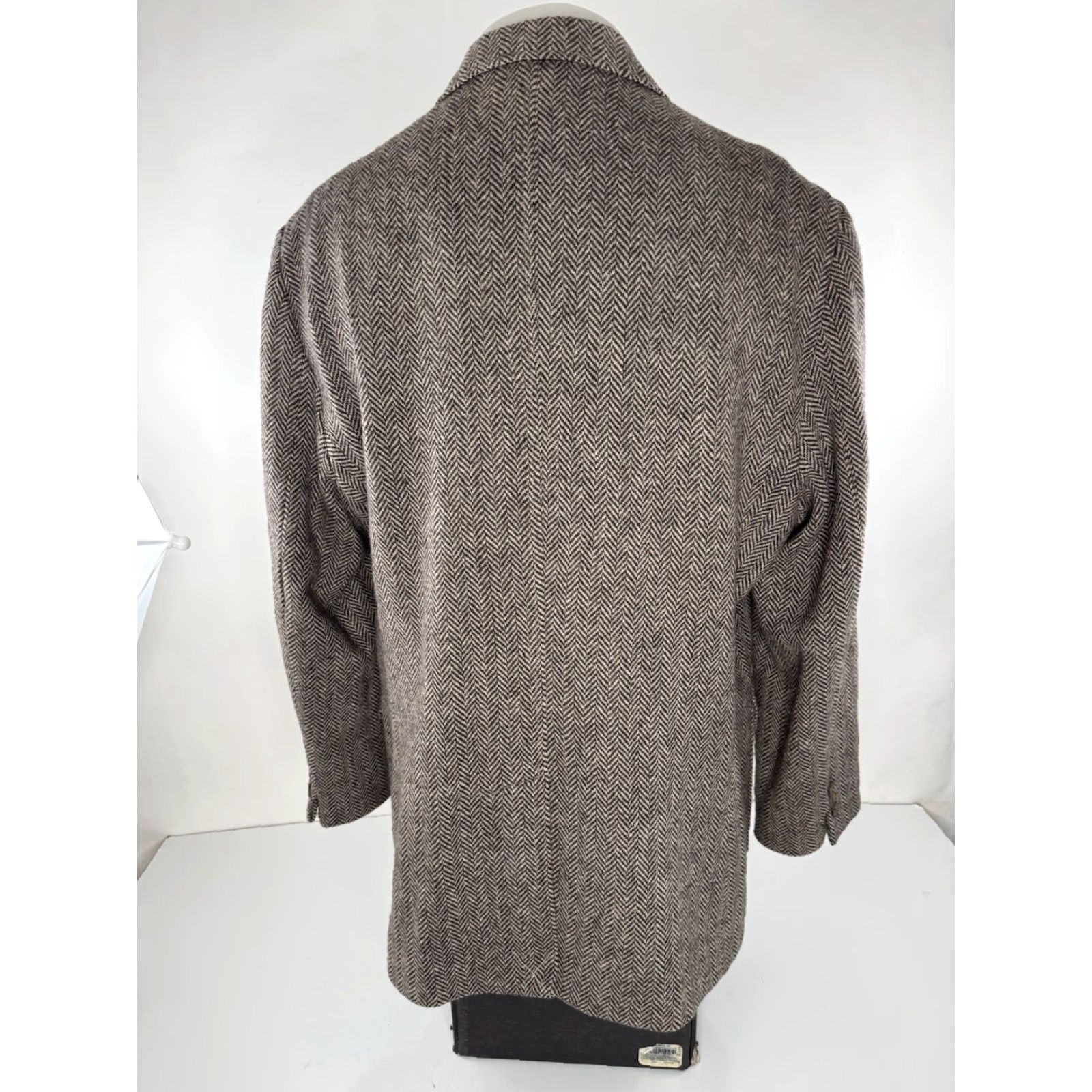 J.Crew J.CREW Blazer Wool Herringbone Tweed 3 Button 46 R Gray/Brown Men Regular Size 46 R Blazer Size 46R - 4 Thumbnail