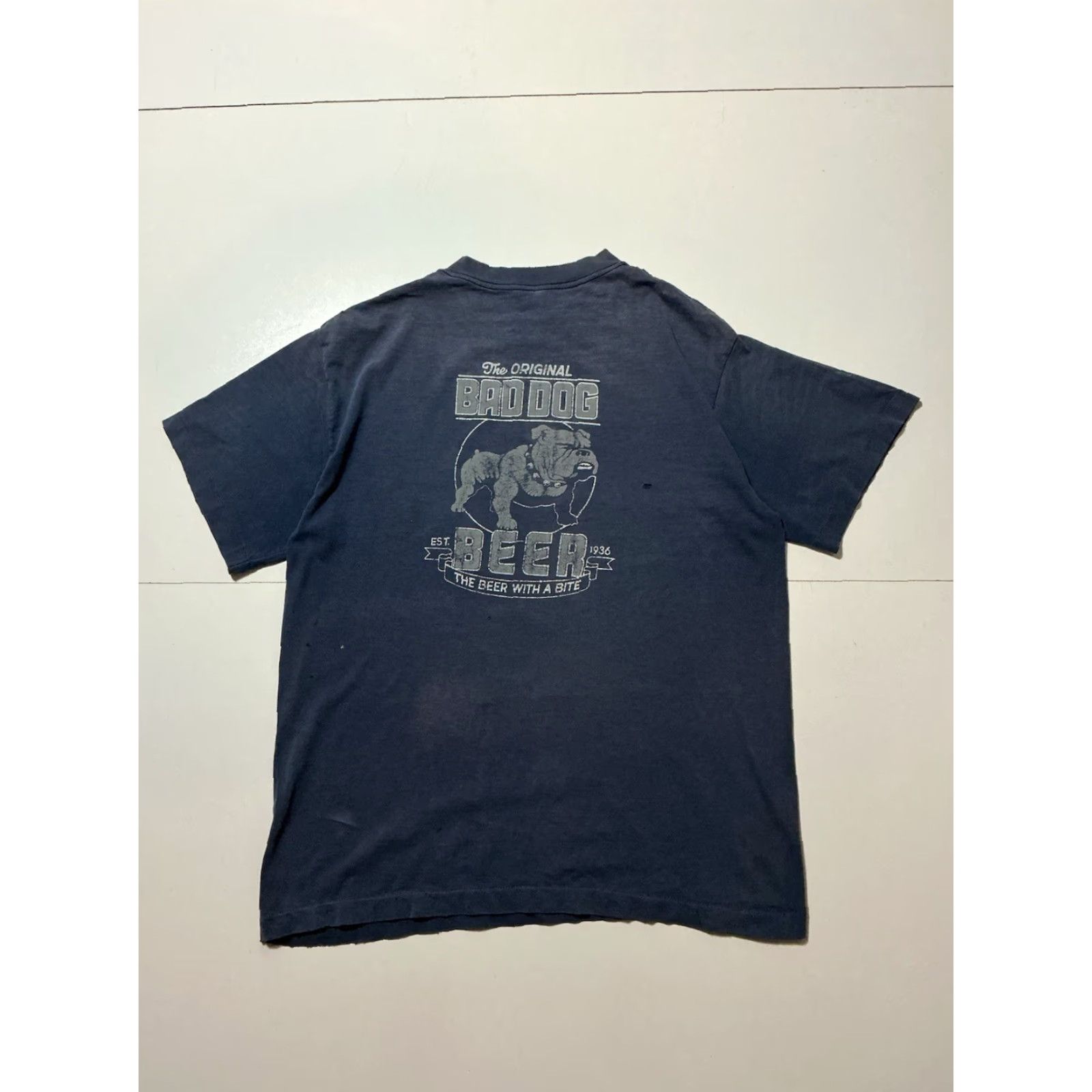 Vintage VINTAGE The Original Bad Dog Beer Bulldog Single Stitch Graphic T-Shirt XL Blue 90s Mens Size US XL / EU 56 / 4 - 3 Thumbnail