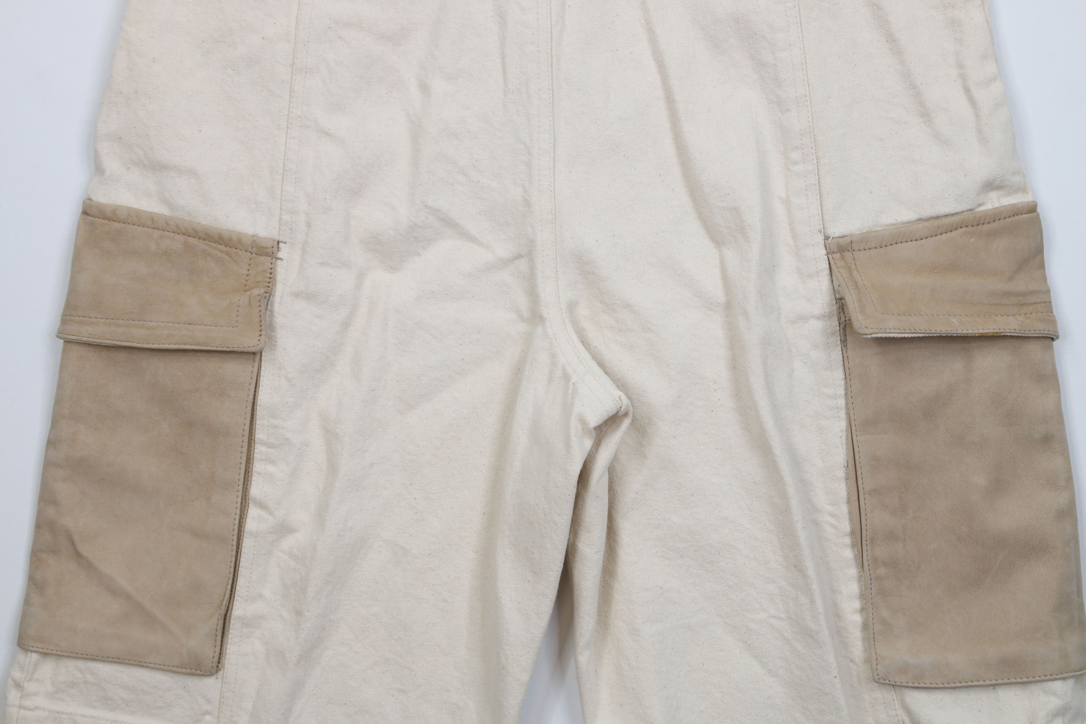 Vintage Deadstock Vintage 90s Streetwear Leather Cargo Shorts Beige Size US 32 / EU 48 - 14 Thumbnail