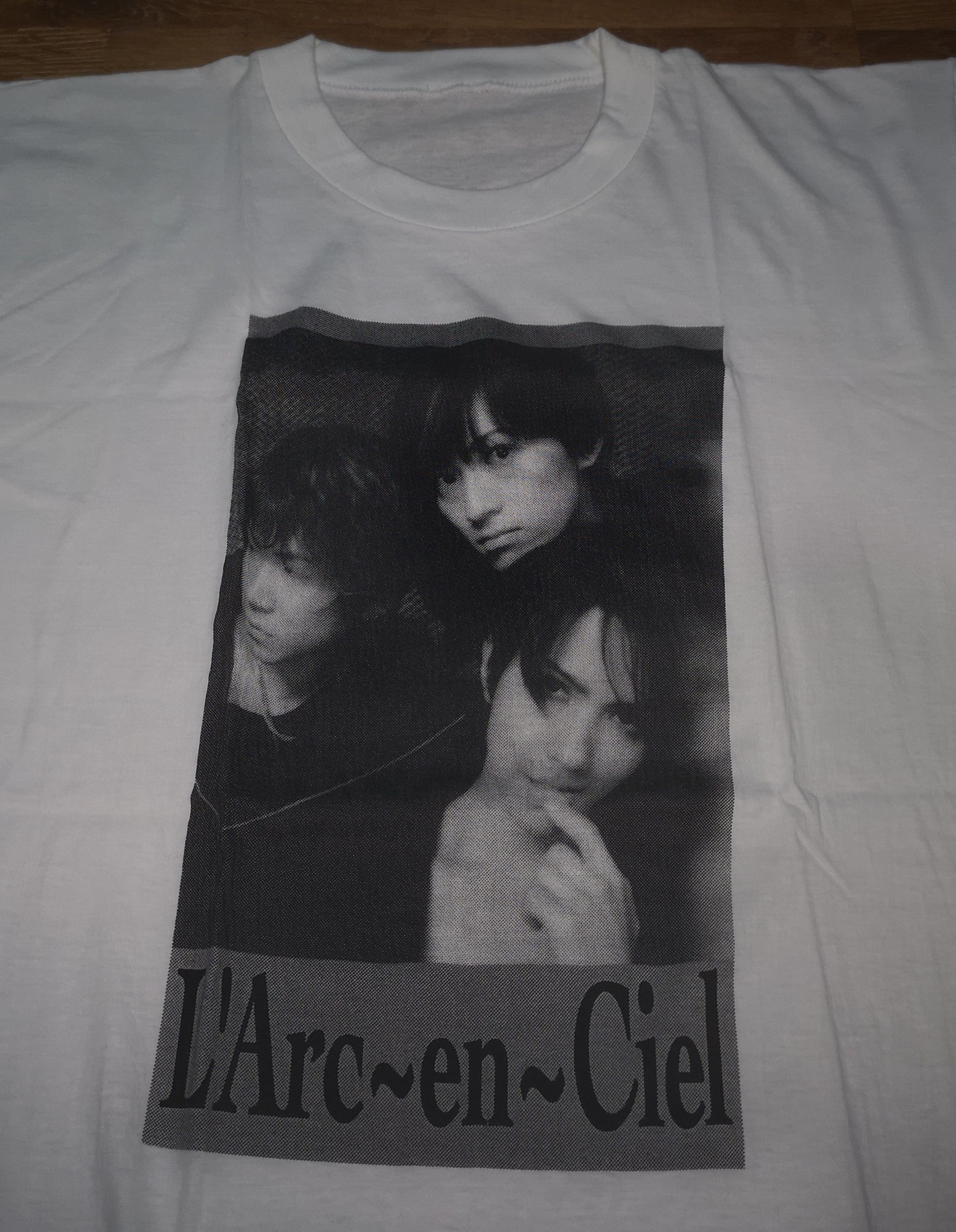 Band Tees × Vintage Vintage Japan J Rock Band Tetsuya Hyde L'Arc-en-Ciel Laruku Size US M / EU 48-50 / 2 - 4 Thumbnail