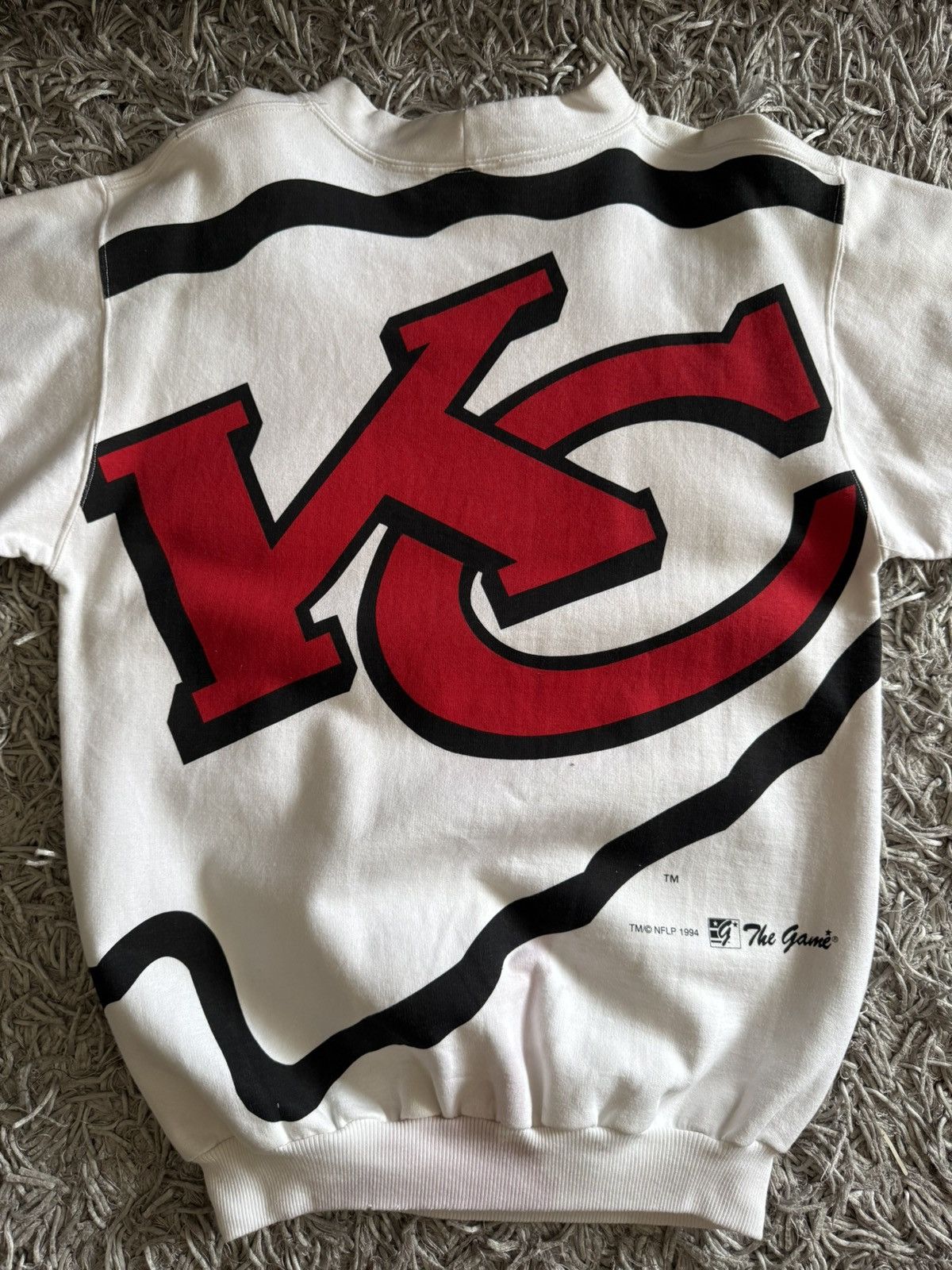 The Game Vintage Kansas CityChiefs The Game Big Logo Sweater Size M Size US M / EU 48-50 / 2 - 5 Thumbnail