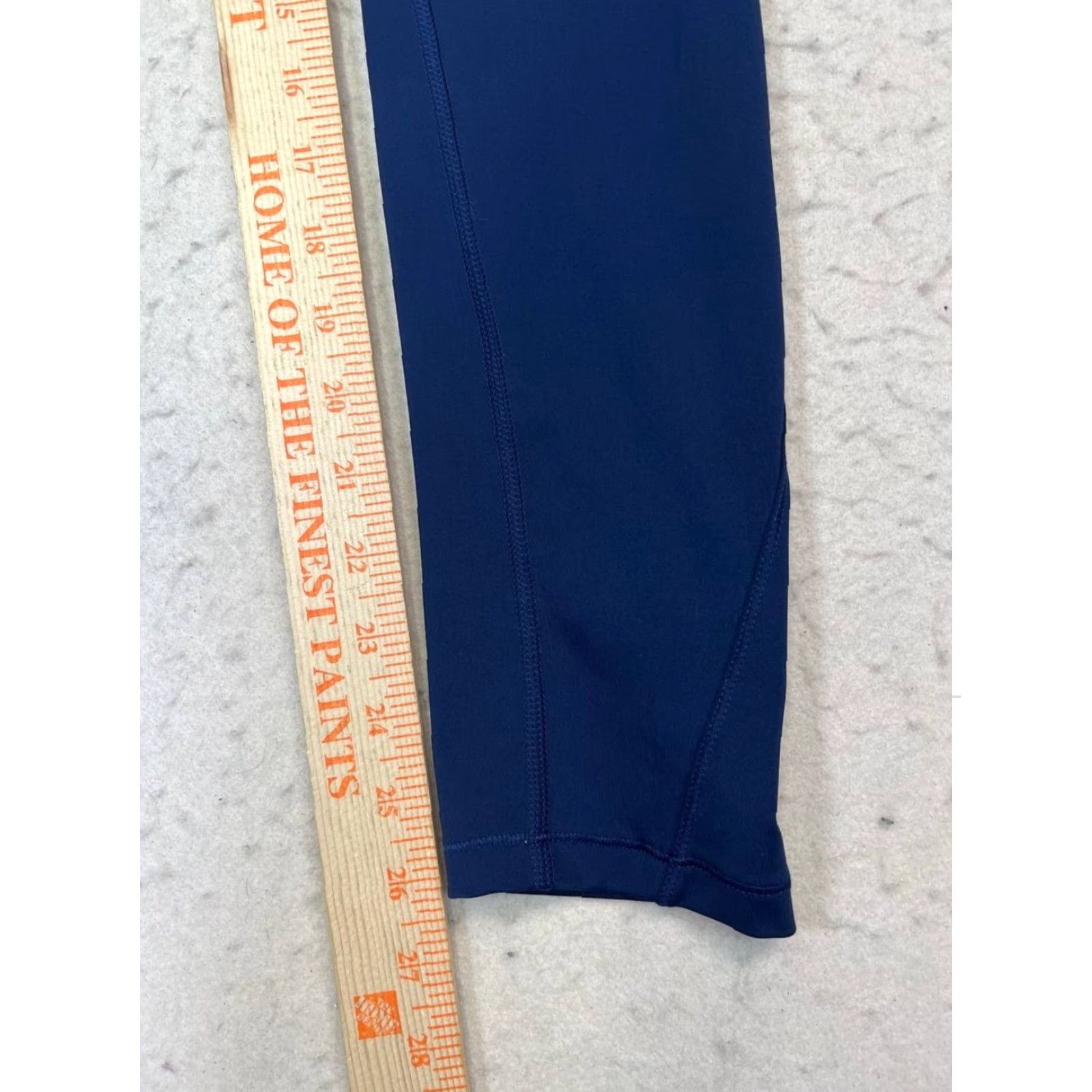 Ivy Park IVY PARK Leggings Women Regular Medium Blue Flaws See Leg Pics Ripped Activewear Compression Low Rise Size 32" / US 10 / IT 46 - 4 Thumbnail