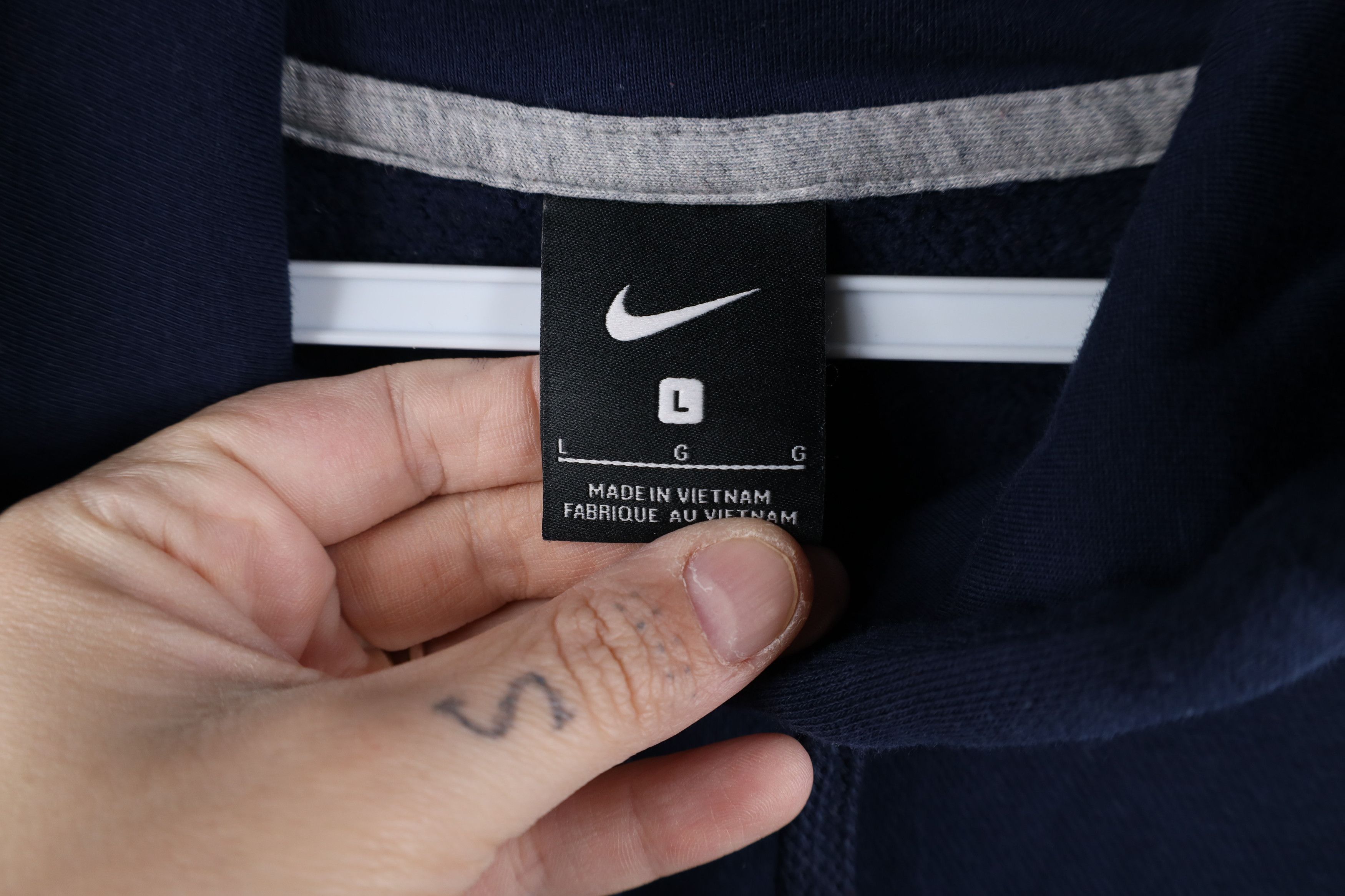 Nike Vintage Y2K Nike Scott Mini Swoosh Hoodie Sweatshirt Blue Size US L / EU 52-54 / 3 - 9 Thumbnail