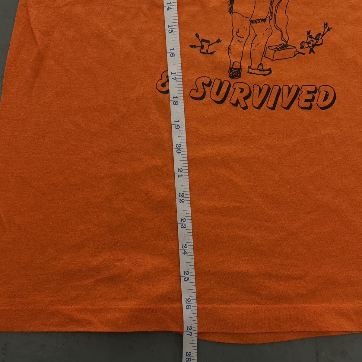 Vintage “I Shot at Indiana & Survived” Vintage Graphic Tee Size US L / EU 52-54 / 3 - 5 Thumbnail