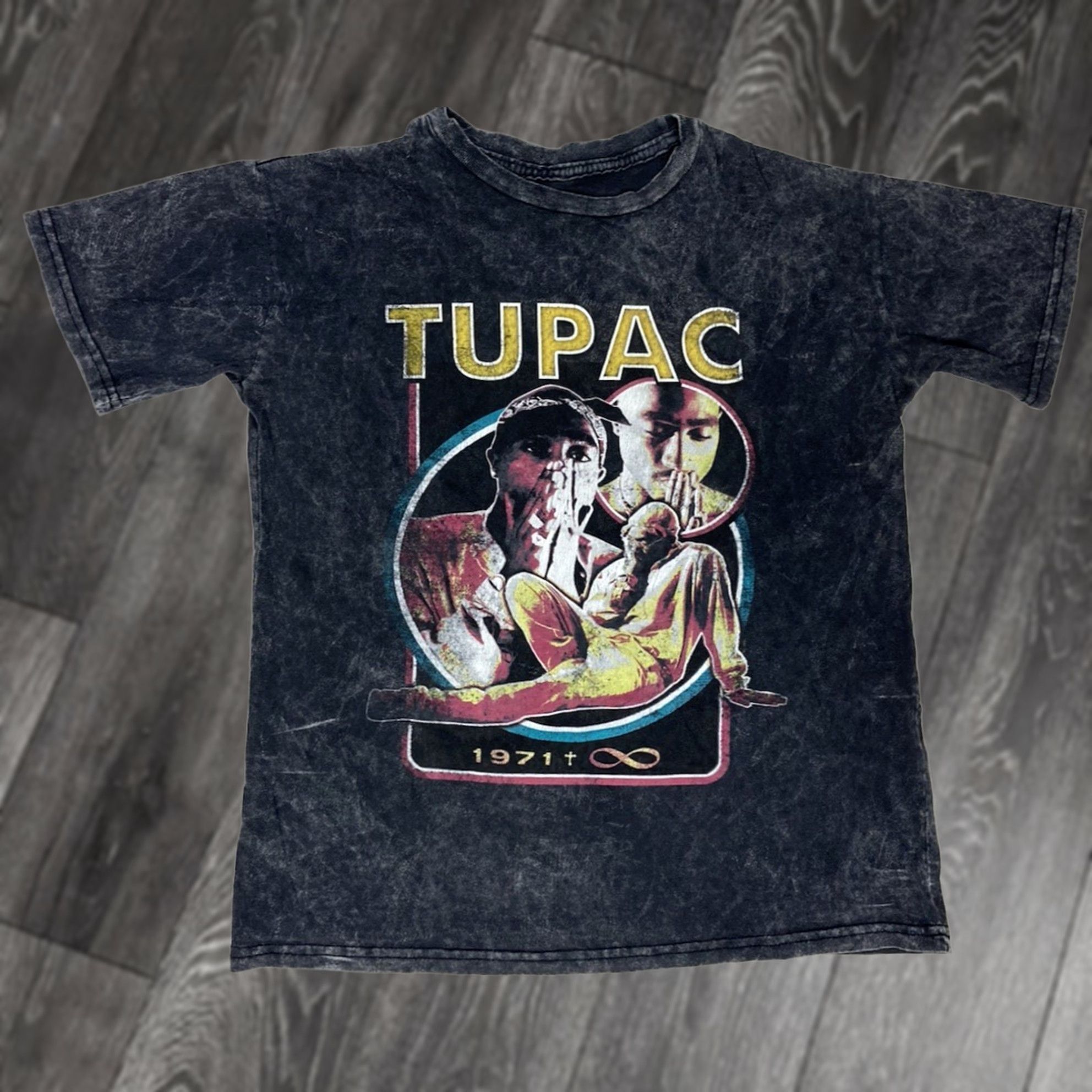 Vintage VINTAGE 2pac Tupac Shakur Retro Graphic T-shirt Women Small Black Acid Wash Hip Hop Music Shirt Womens S Black Retro 90s Size S / US 4 / IT 40 - 1 Thumbnail