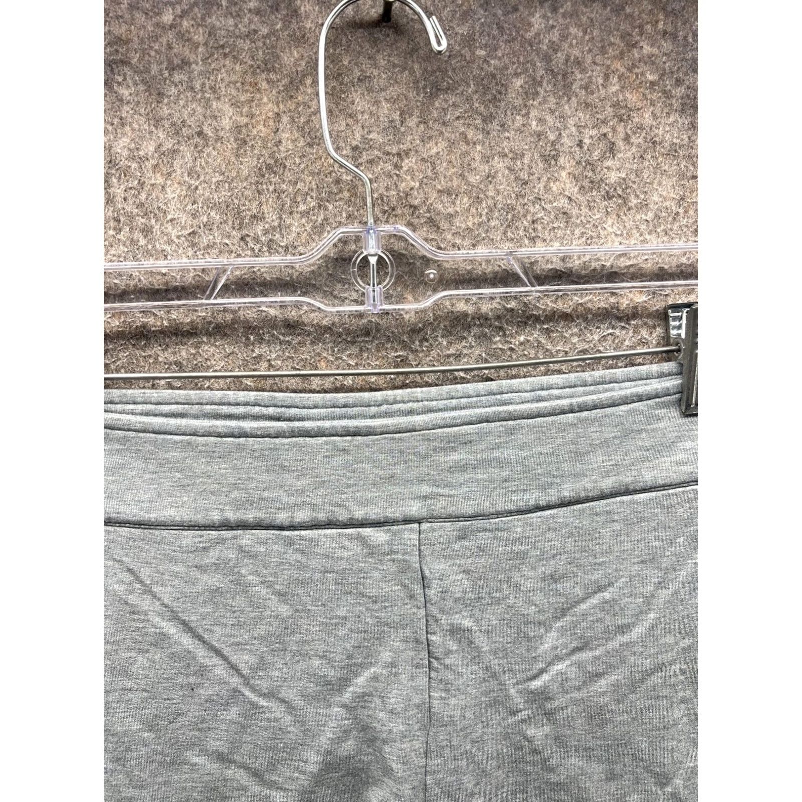 TravisMathew Travis Mathew Shorts Women Medium Gray Sweat Elastic Waist 4 Inseam Lounge Size 32" / US 10 / IT 46 - 7 Thumbnail