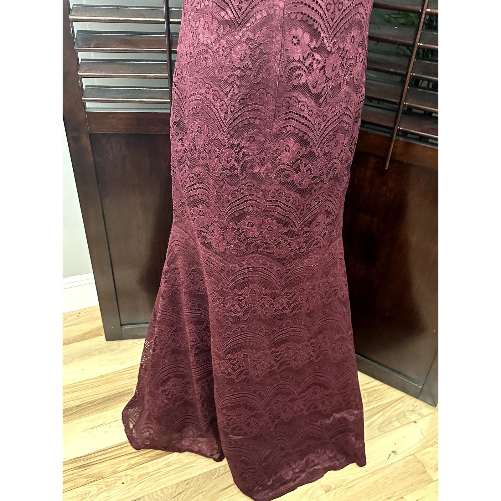 Other La Femme Women's Burgundy Short Sleeve Lace Maxi Dress 12 Size XL / US 12-14 / IT 48-50 - 7 Thumbnail