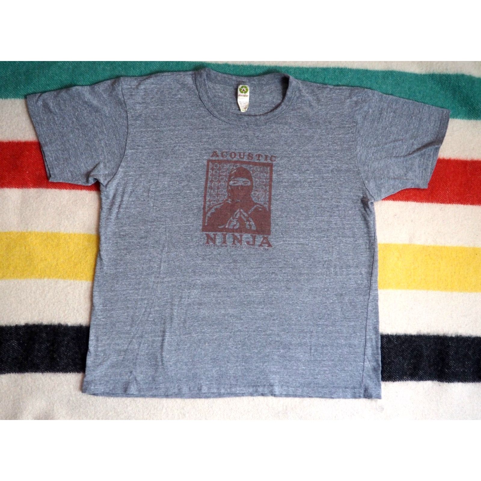 Folk VINTAGE Alternative Earth Tee Gray Mens XL Band Graphic Print Short Sleeve Crew Neck 2000s Y2k Trace Bundy Acoustic Ninja Folk Shirts T-Shirt Size US XL / EU 56 / 4 - 2 Thumbnail