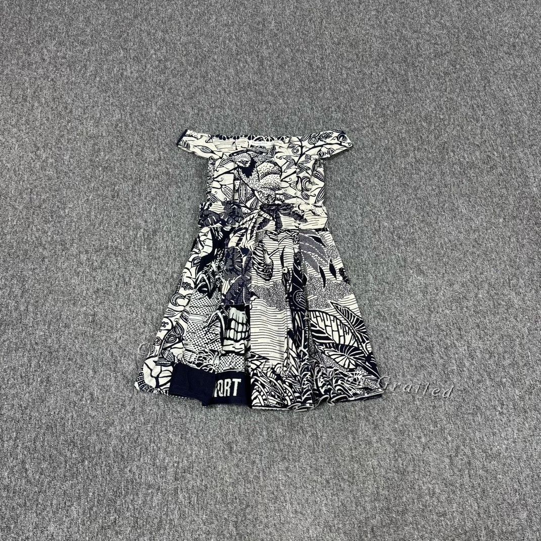 Dior Dior Runway Zoo Print Off-Shoulder Dress Size S / US 4 / IT 40 - 1 Thumbnail