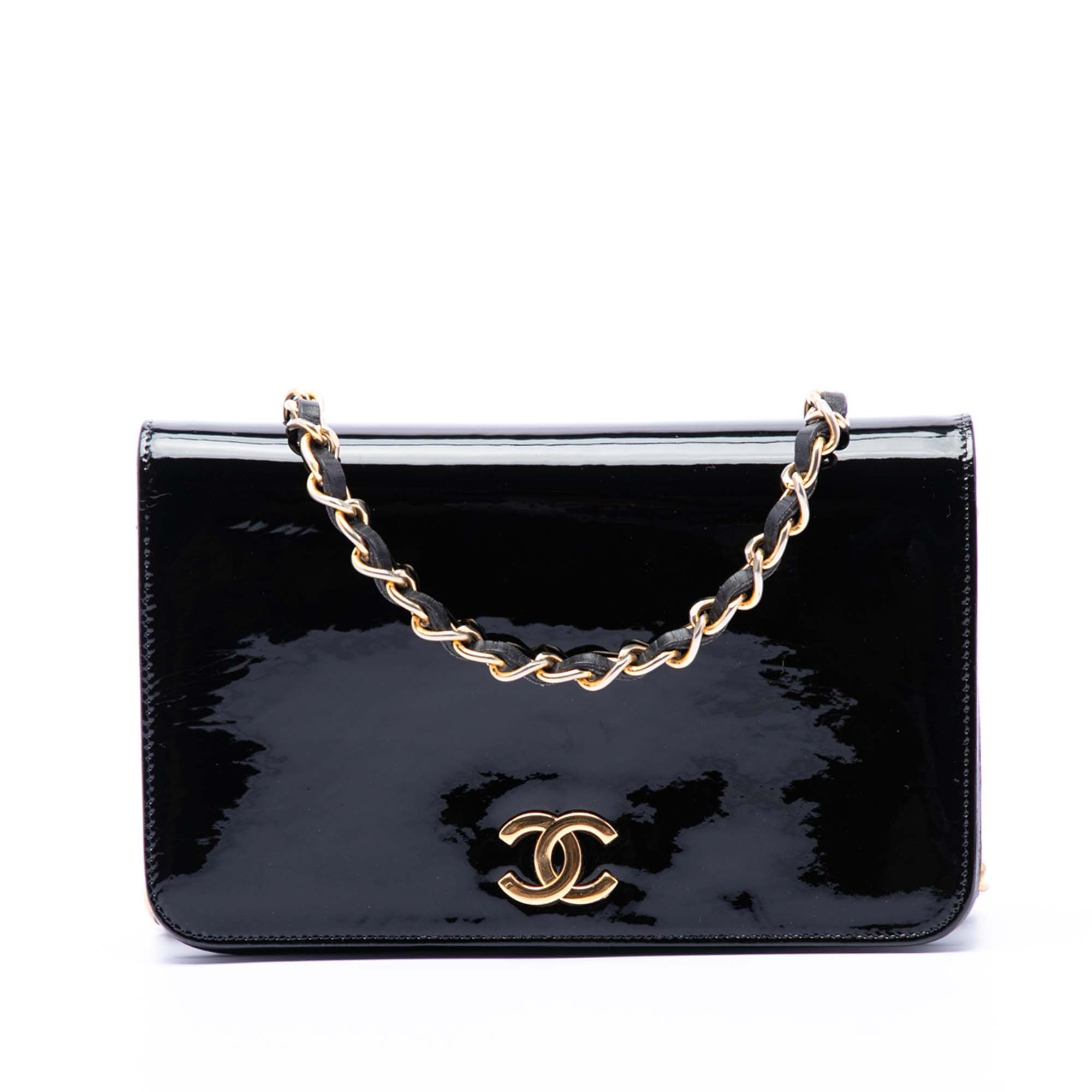 Chanel CC Patent Wallet On Chain Size ONE SIZE - 1 Thumbnail