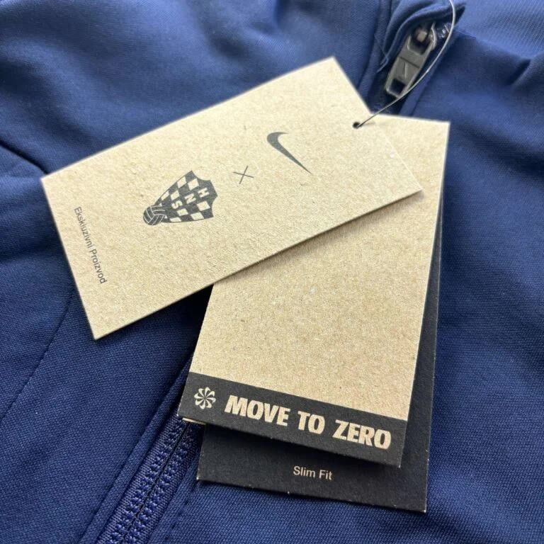 Nike NEW Croatia 2022-23 Nike Academy Pro top size S Size US S / EU 44-46 / 1 - 6 Thumbnail