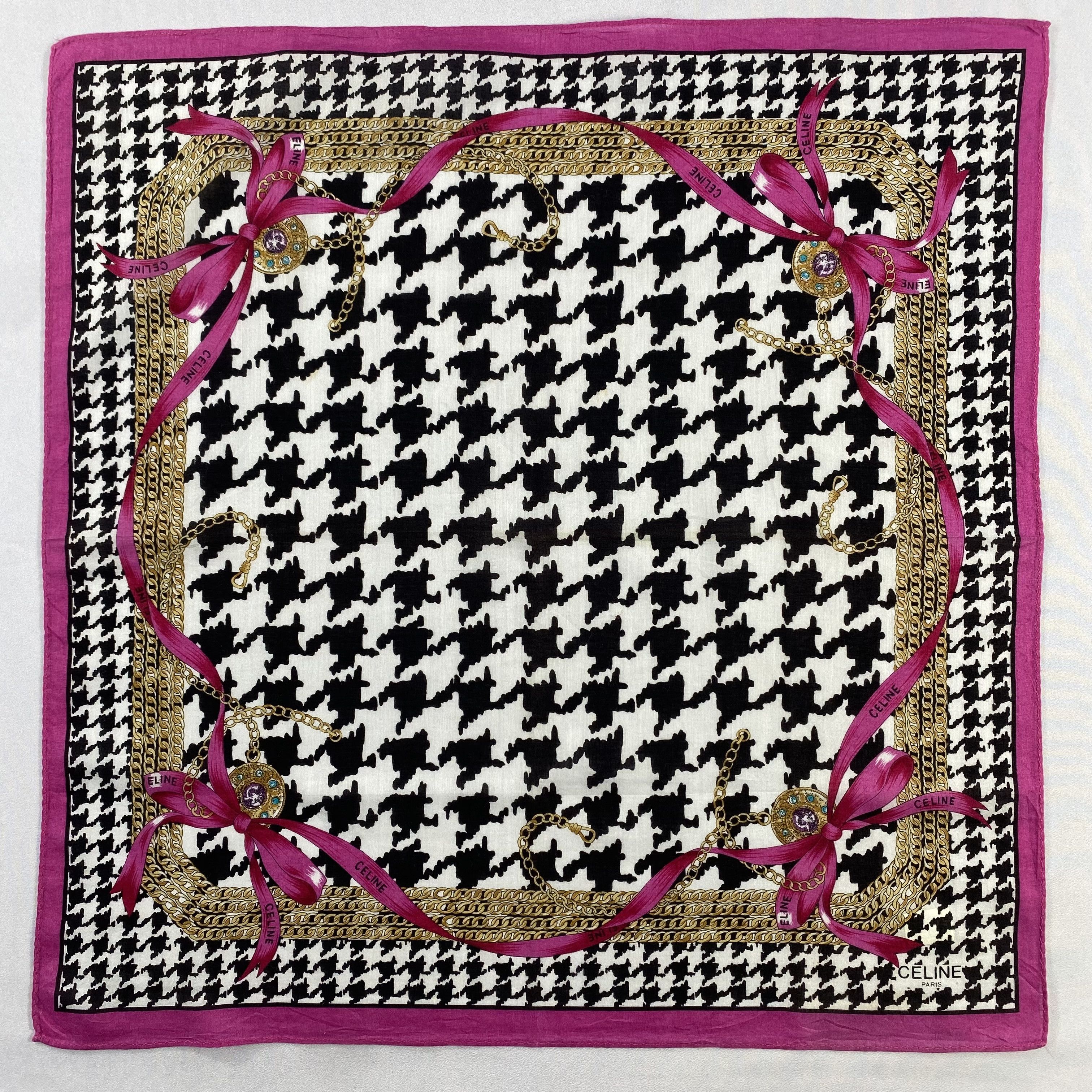 Celine × Vintage Celine Neckerchief / Bandana / Handkerchief-P1922 Size ONE SIZE - 1 Thumbnail