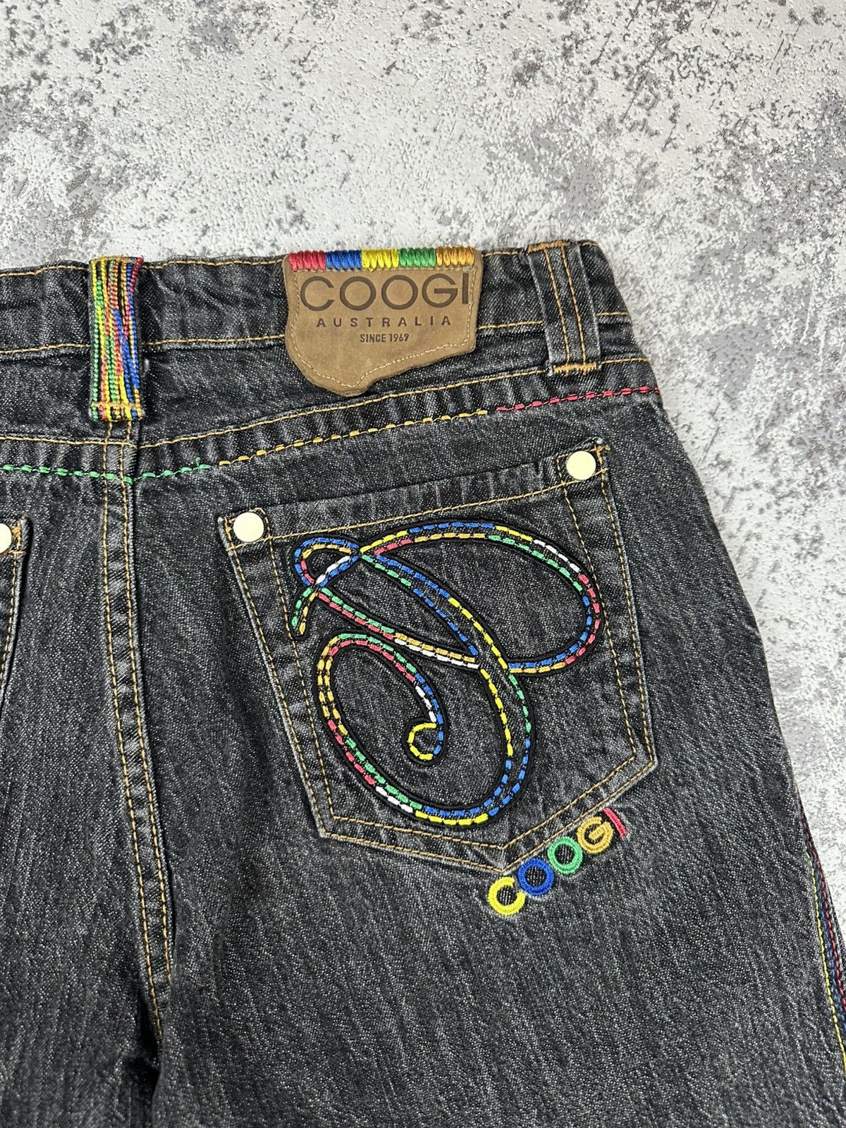 Coogi Denim Shorts COOGI Embroidered Vintage Grail Size US 32 / EU 48 - 1 Thumbnail