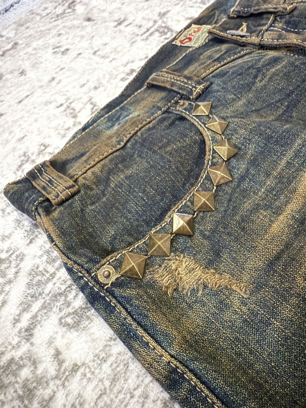 If Six Was Nine 2000s Pinball Studded Flared Jeans Mud Wash Distressed Size US 34 / EU 50 - 5 Thumbnail