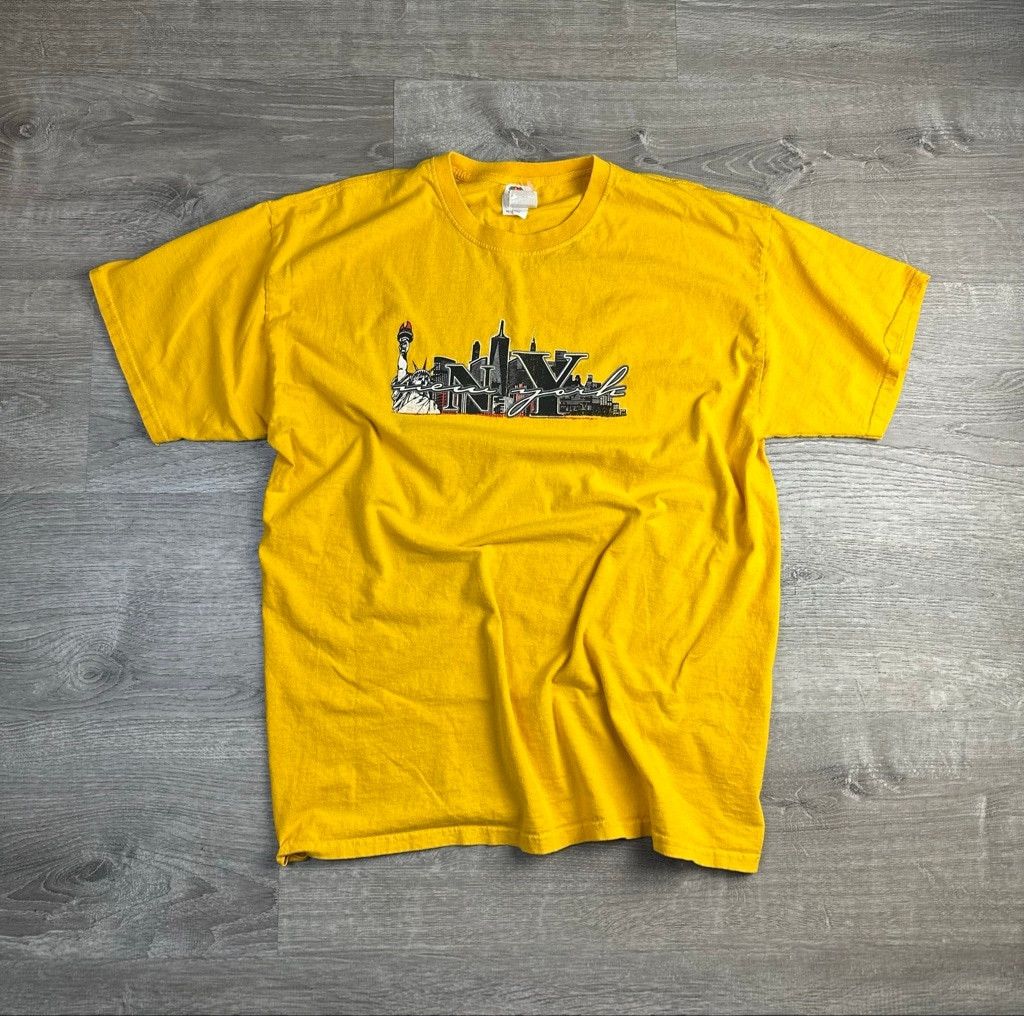 Fruit Of The Loom Vintage NEW YORK T-Shirt Yellow/Black Size XL Size US XL / EU 56 / 4 - 1 Thumbnail