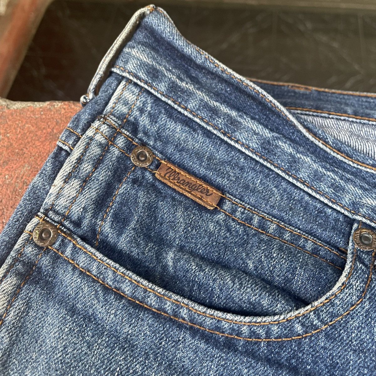 Wrangler Y2K Wrangler Distressed Washed Mud Jeans Vintage Size US 36 / EU 52 - 12 Thumbnail