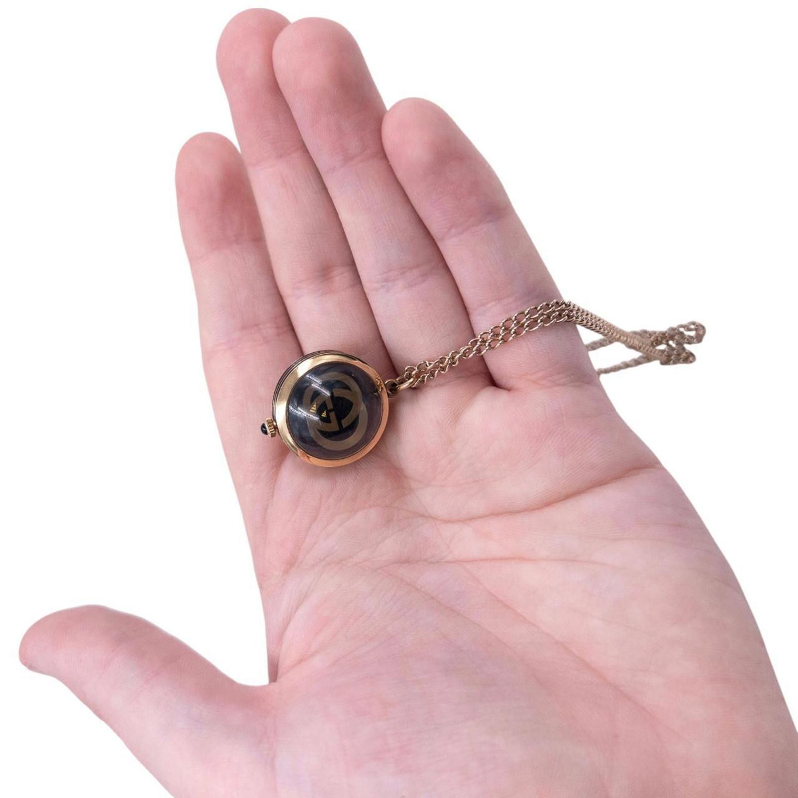 Gucci Vintage Gucci Pocket Watch Size ONE SIZE - 7 Thumbnail