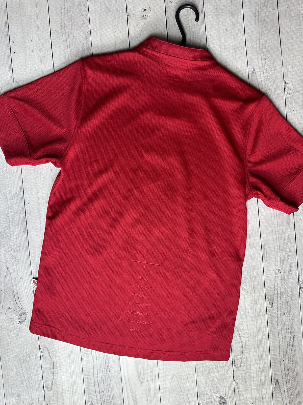 Vintage Vintage England rugby jersey size S red logo Size US S / EU 44-46 / 1 - 6 Thumbnail