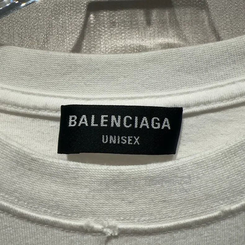 Balenciaga Balenciaga Cursive signature logo white short-sleeve Size US L / EU 52-54 / 3 - 5 Thumbnail