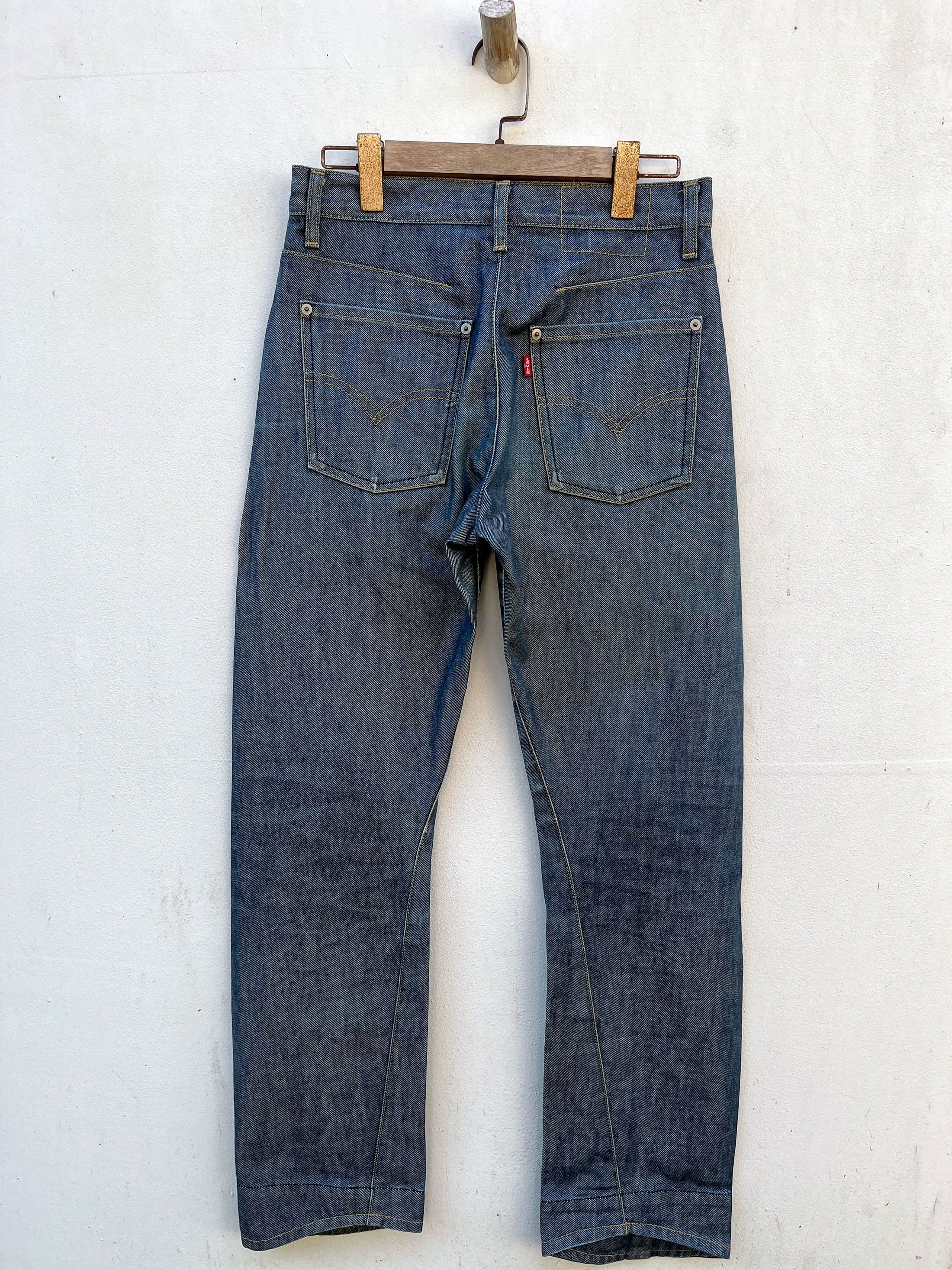 Japanese Brand × Levi's Vintage Clothing Vintage Levis Engineered Jeans Regular 2000s y2k Twisted Size US 30 / EU 46 - 4 Thumbnail