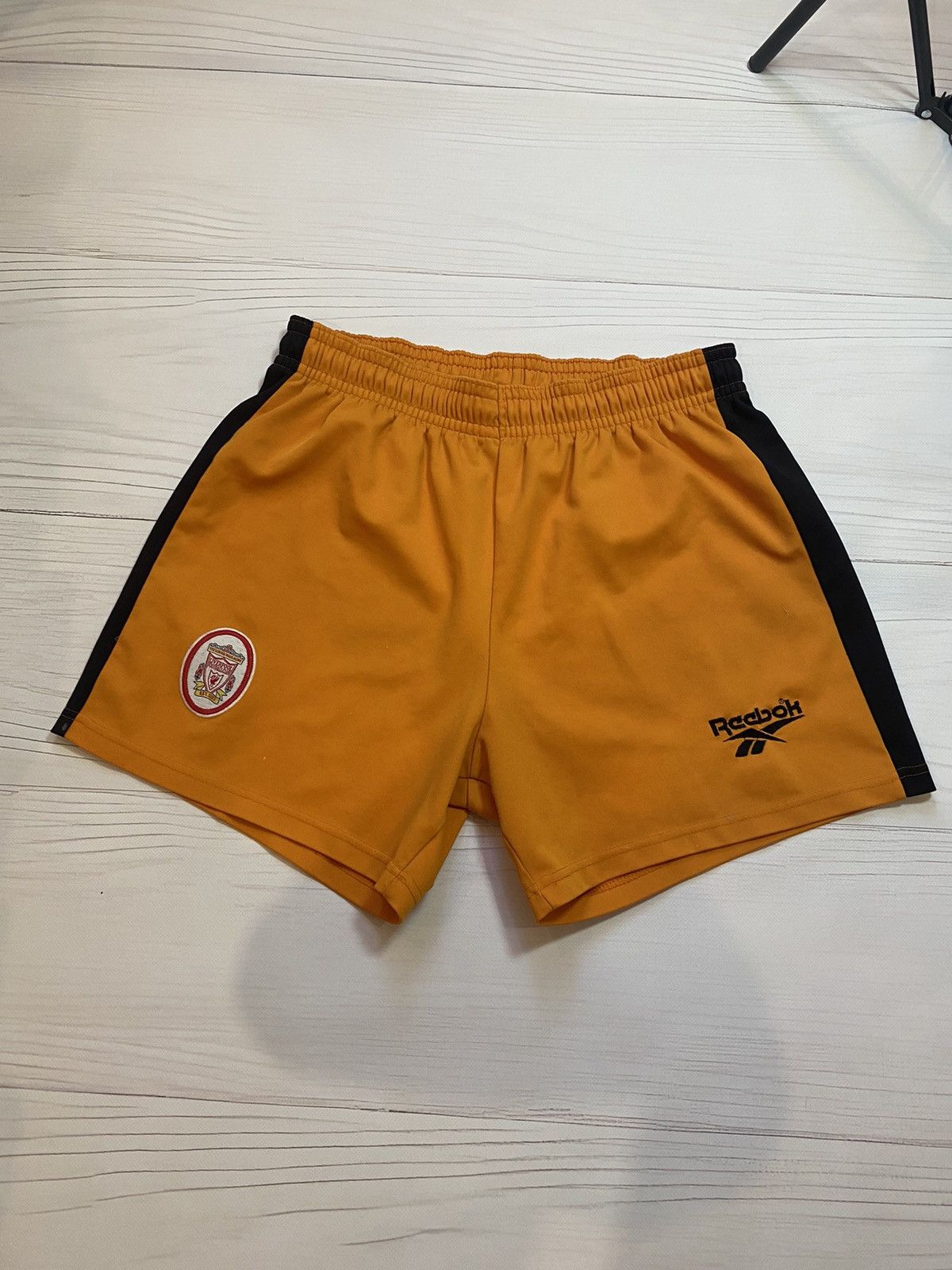 Reebok × Vintage Vintage Liverpool 1996/97 Goalkeeper football Shorts Size US 30 / EU 46 - 1 Thumbnail
