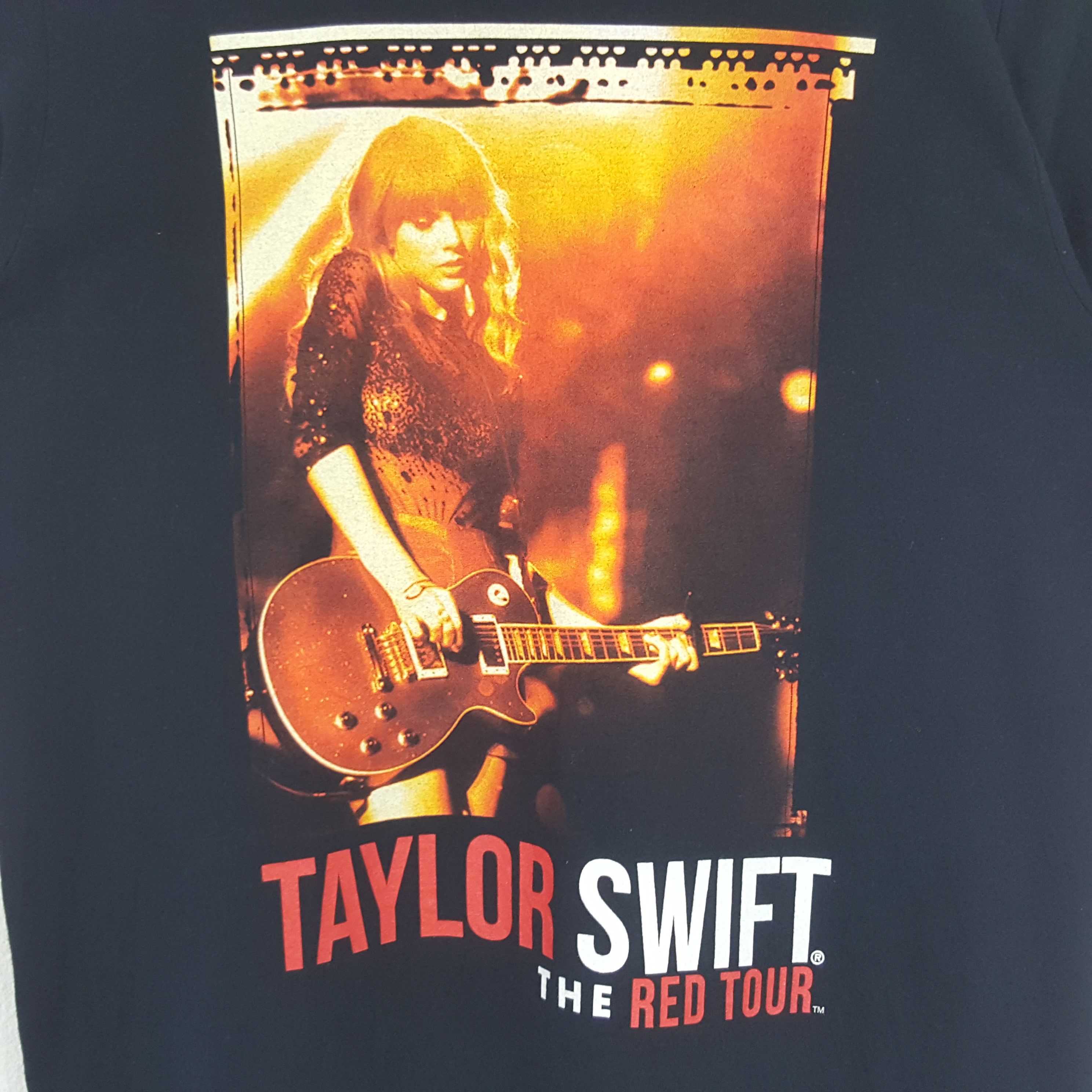 Band Tees × Vintage Vintage Taylor Swift American Solo Singer Songwriter Tshirt Size US S / EU 44-46 / 1 - 2 Thumbnail