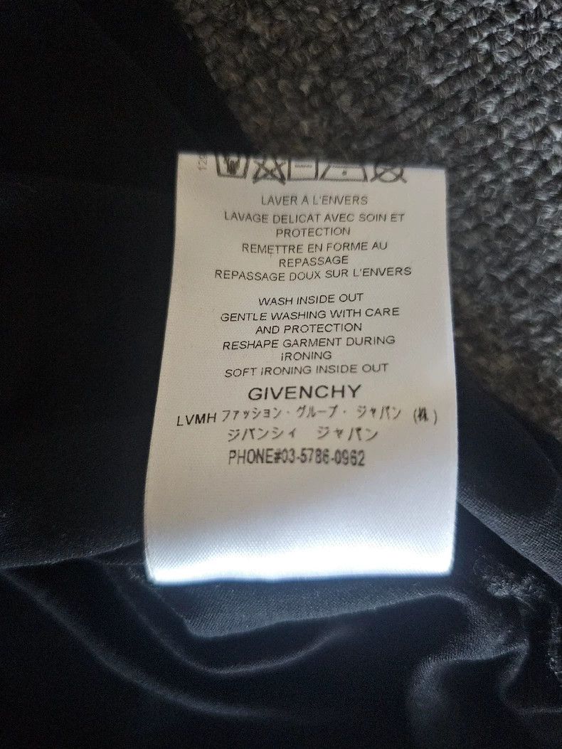 Givenchy Givenchy Embroidered Letter Short-sleeved T-shirt Size US XS / EU 42 / 0 - 6 Thumbnail