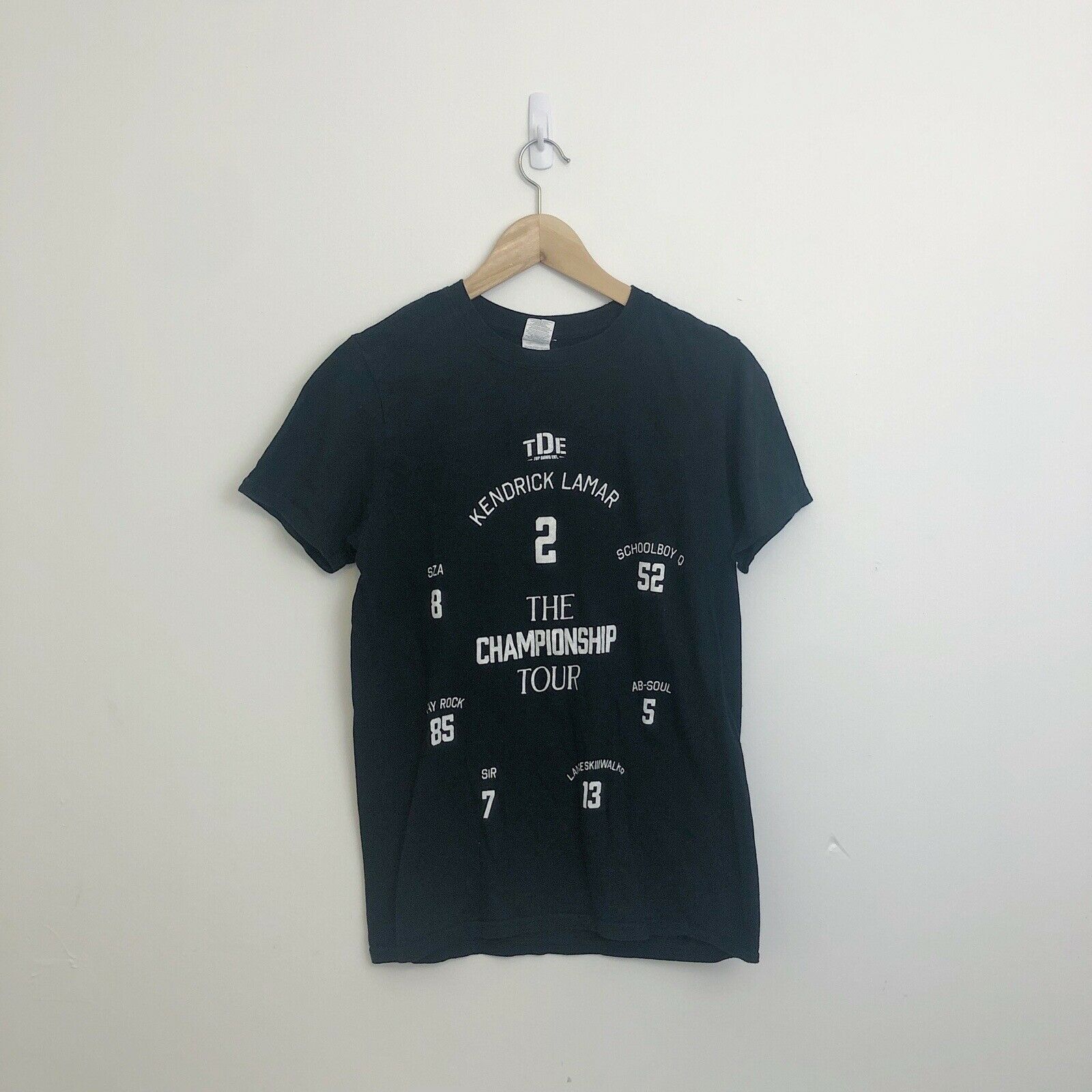 Top Dawg Entertainment 2018 Top Dawg TDE The Championship Tour T Shirt Sz. S Size US S / EU 44-46 / 1 - 1 Thumbnail
