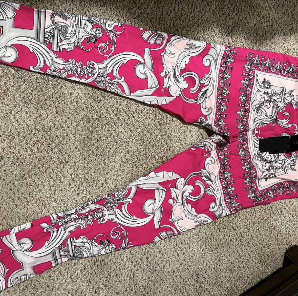 Versace Versace Baroque Pink Print Leggings IT 48 NWT $1256 Retail Size 34" / US 12 / IT 48 - 3 Thumbnail
