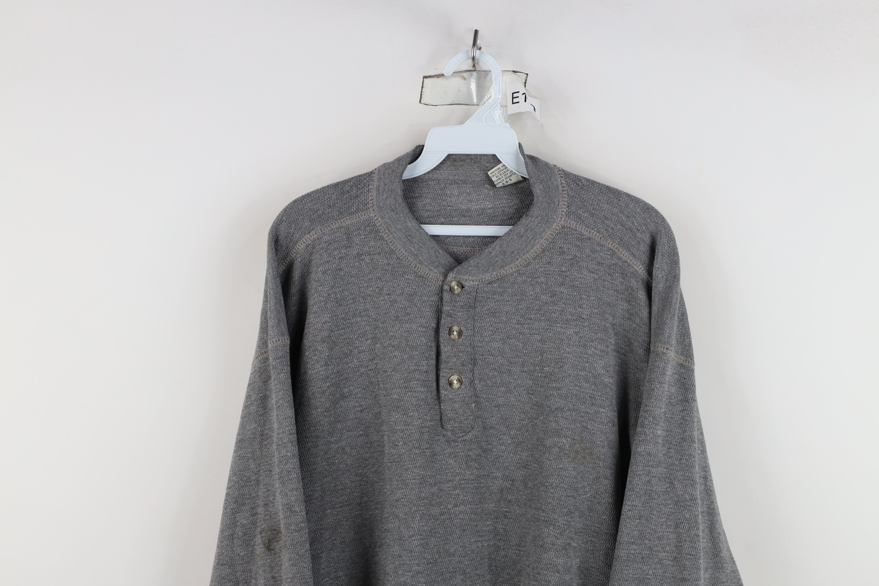 Vintage Vintage 90s Streetwear Thermal Waffle Knit Henley T-Shirt Size US XL / EU 56 / 4 - 2 Thumbnail