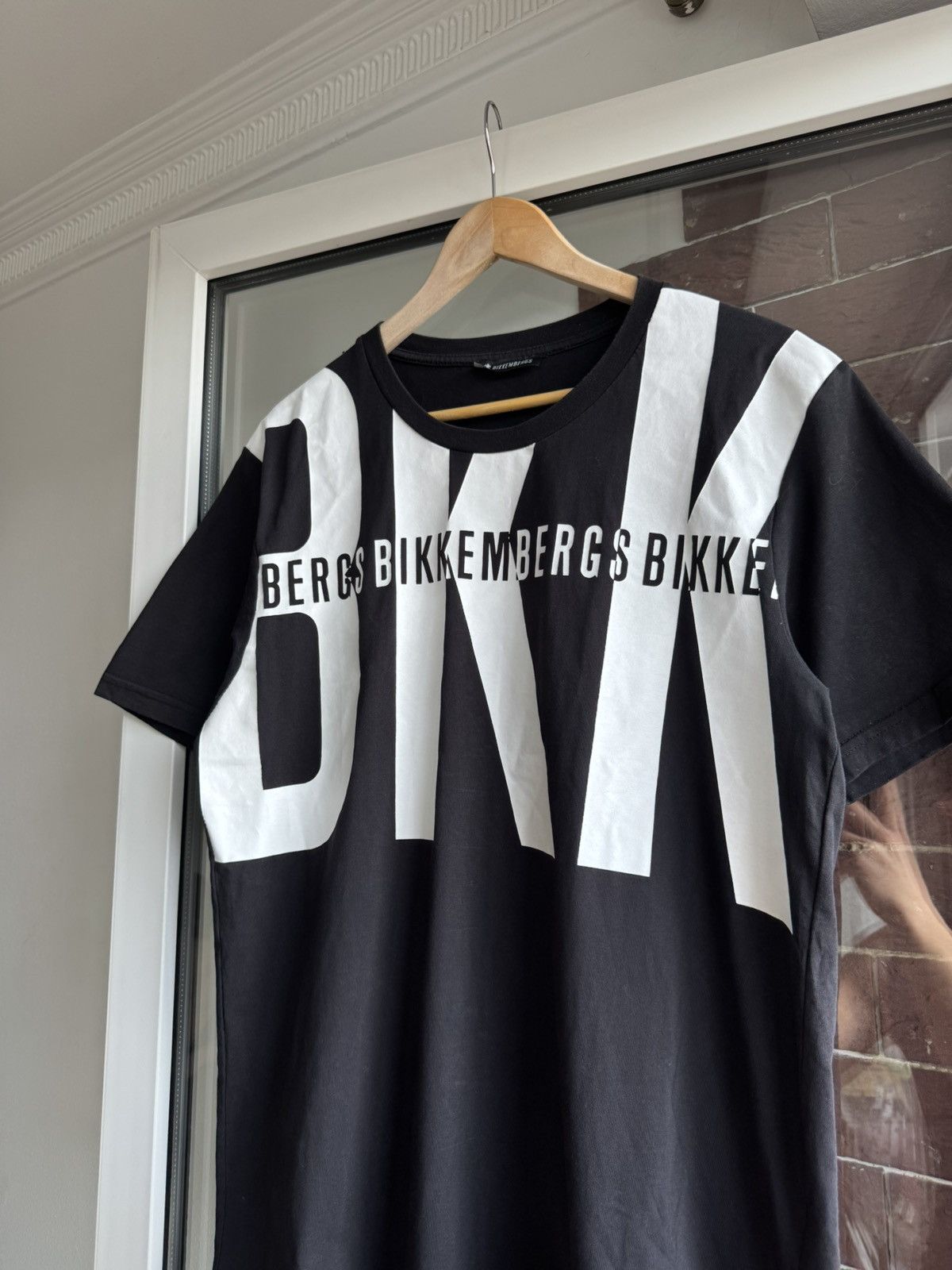 Dirk Bikkembergs Dirk Bikkembergs Tee Big Logo Size US XL / EU 56 / 4 - 5 Thumbnail
