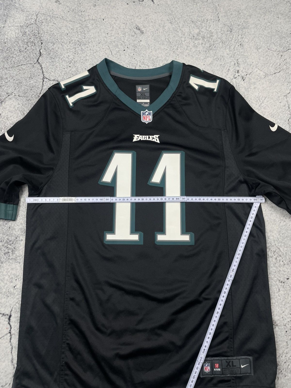 Nike Nike XL – Philadelphia Eagles #11 Carson Wentz NFL Jersey eg Size US XL / EU 56 / 4 - 9 Thumbnail