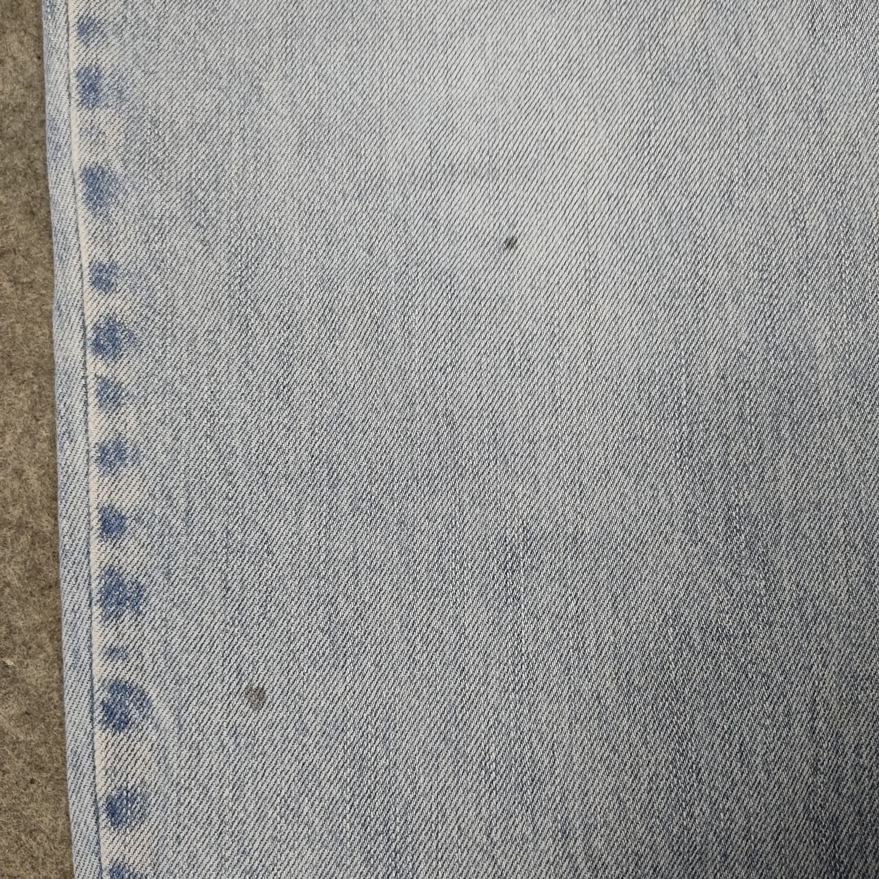 Levi's × Vintage Vintage Levis 560 Blue Light Wash Jeans L343 Size US 33 - 3 Thumbnail