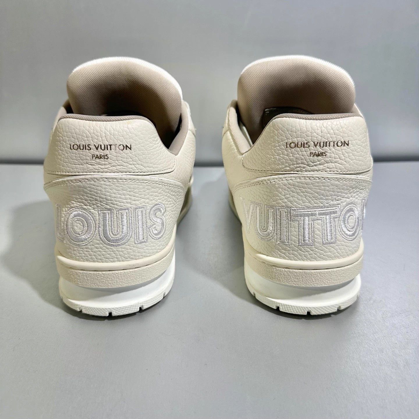 Louis Vuitton Louis Vuitton Beige Velcro Trainer 9/43 Mint Hard to Find Size US 7 / EU 40 - 5 Thumbnail