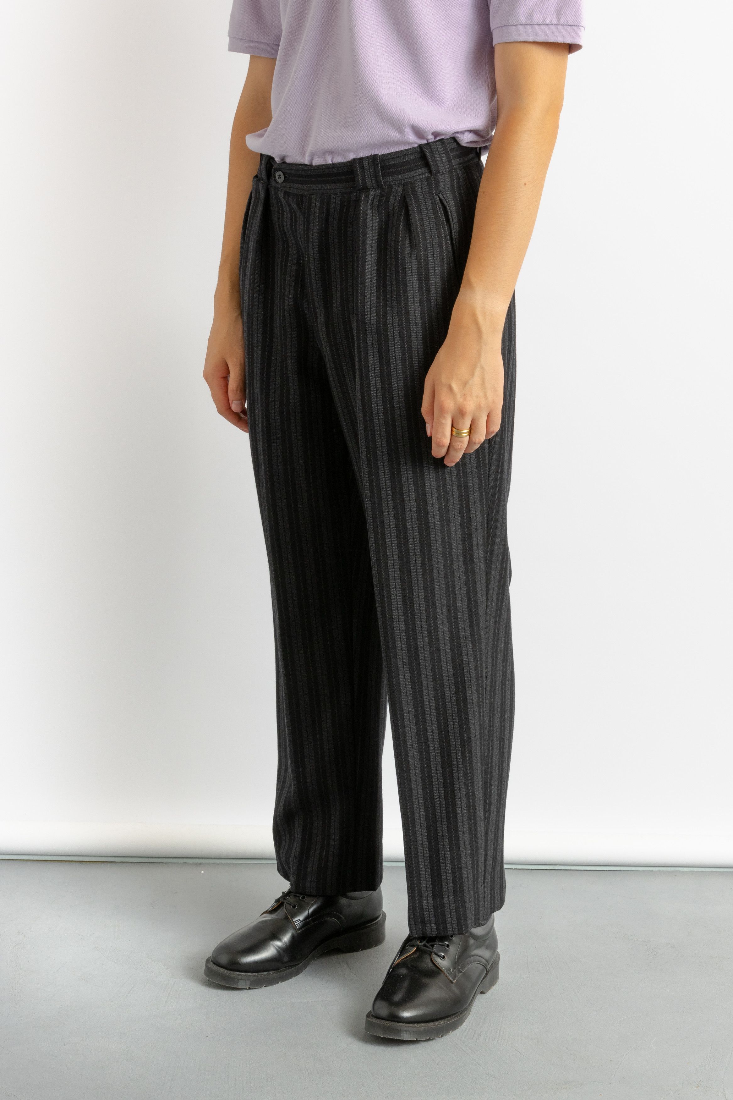 Vintage 1940s Men's Vintage European Wool Pants 48 sz 8725 Size US 32 / EU 48 - 2 Thumbnail