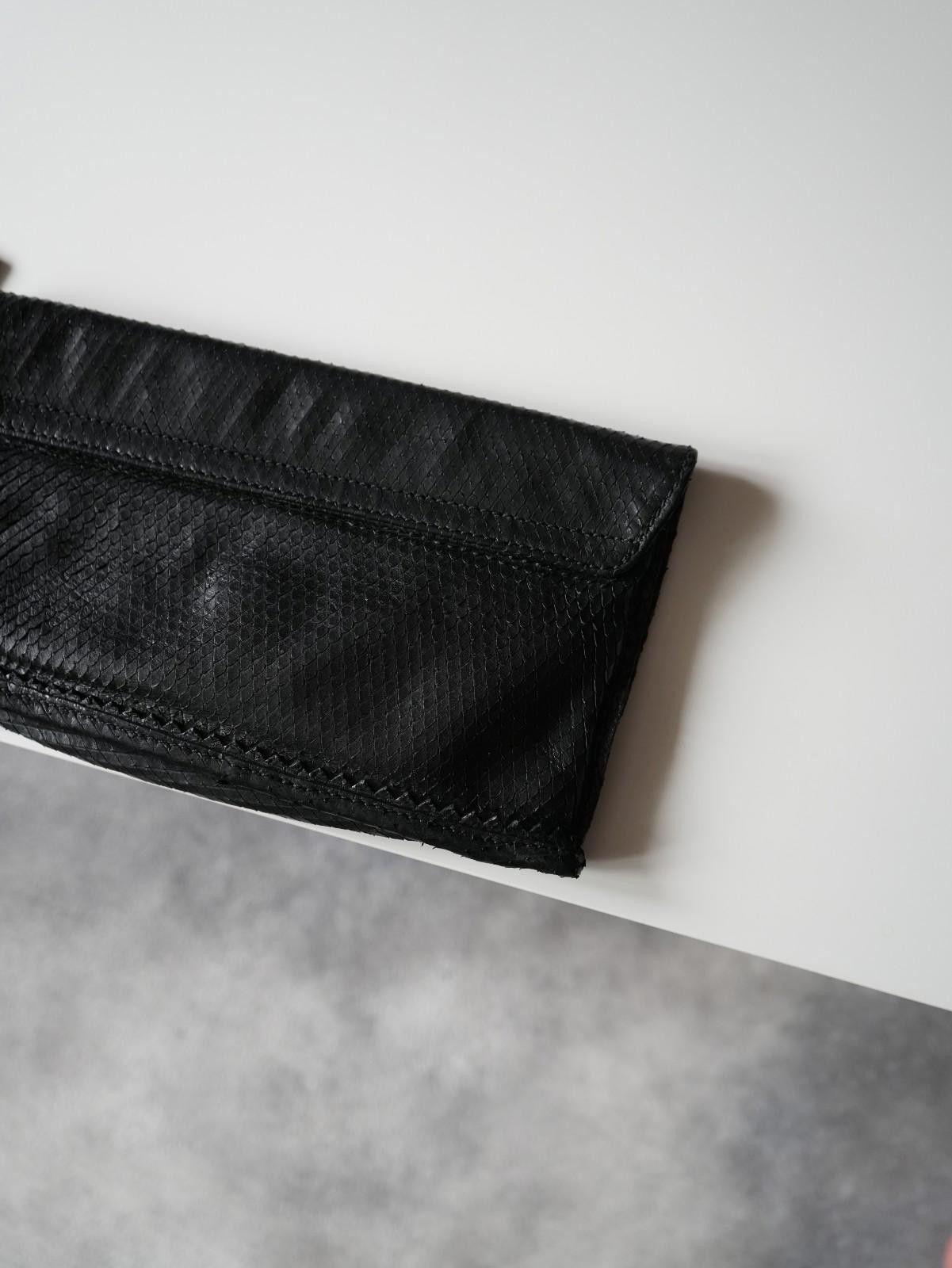 Alexander McQueen 2000`s Alexander McQueen Snake Leather Clutch Bag Vintage Size ONE SIZE - 8 Thumbnail