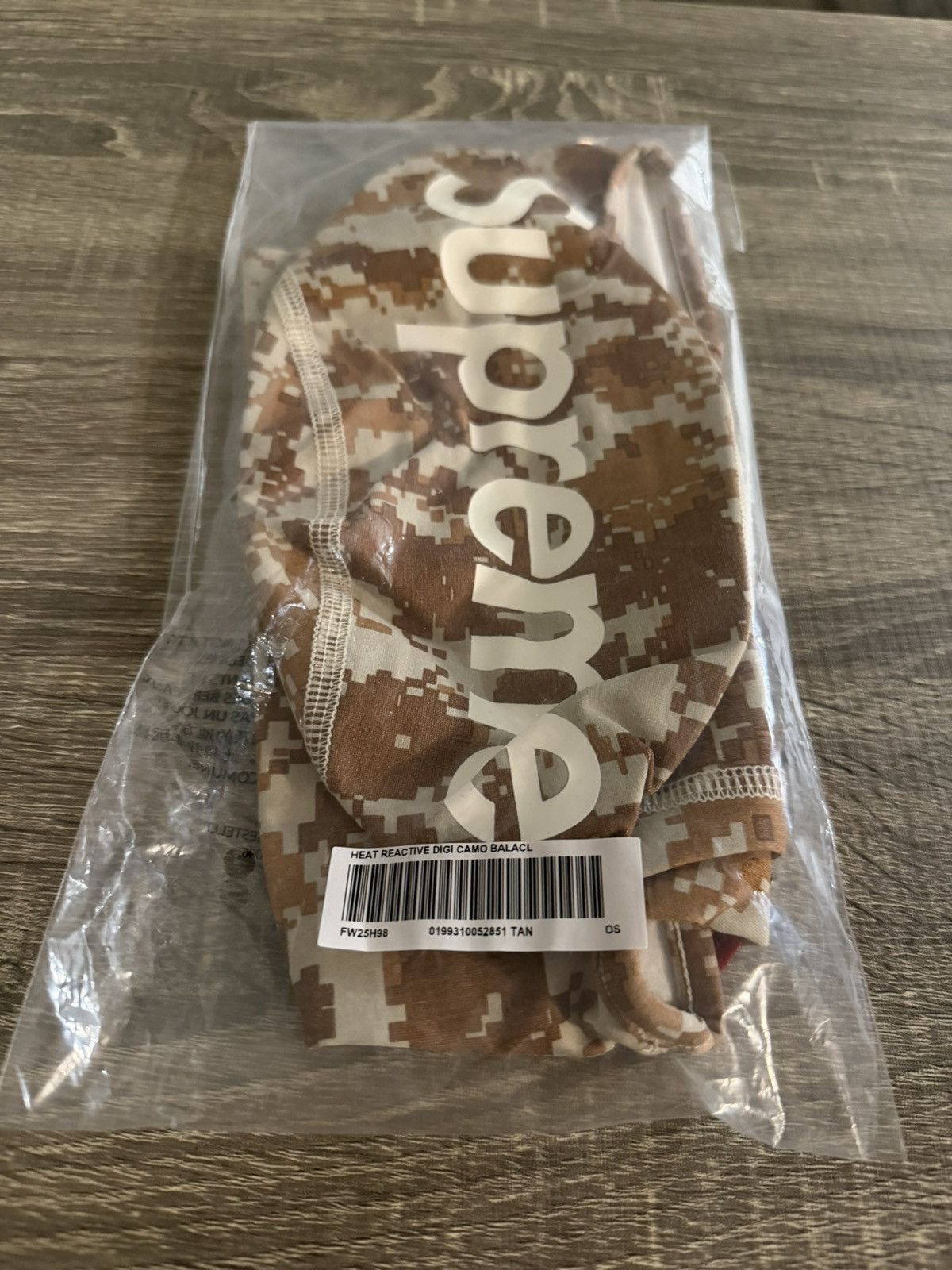 Supreme Supreme Heat Reactive Digi Camo Balaclava Brown Size ONE SIZE - 2 Thumbnail