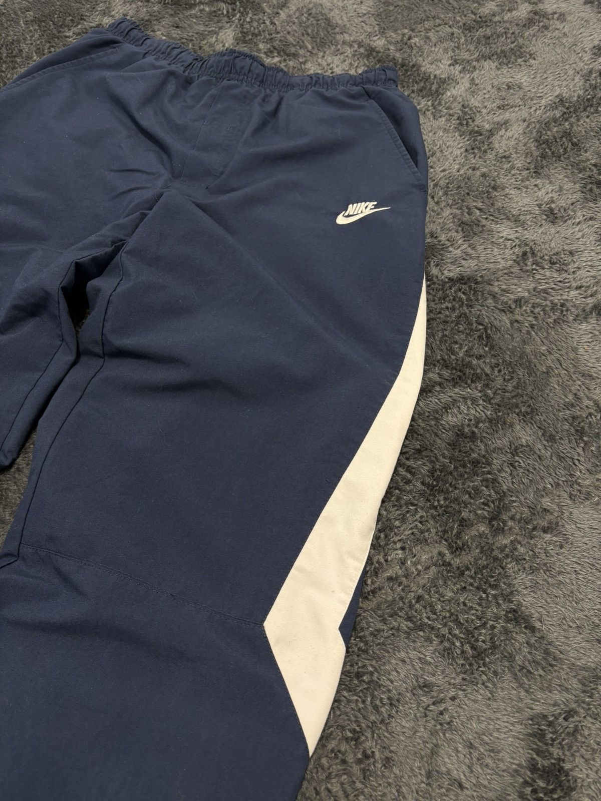 Nike Vintage Nike Y2K Track Nylon Pants Size US 30 / EU 46 - 3 Thumbnail