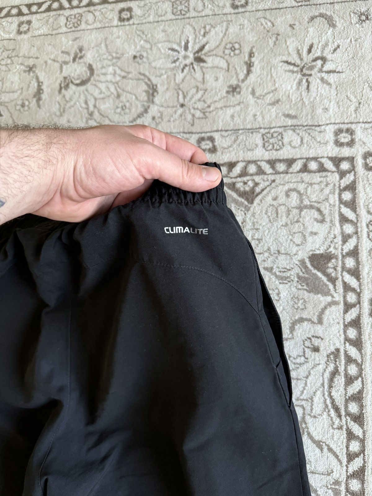 Adidas × Vintage Vintage Y2K Adidas Track Pants Parachute Baggy Driill Size US 32 / EU 48 - 13 Thumbnail