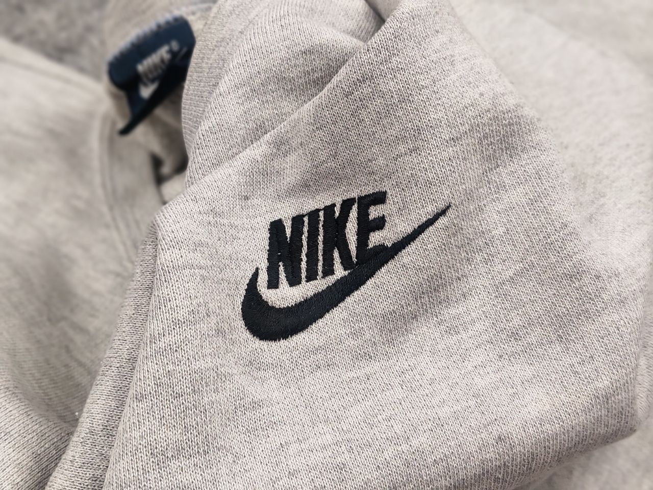 Nike Vintage 80's Nike Oregon USA Gray Jumper Swoosh Sweatshirt Size US XL / EU 56 / 4 - 14 Thumbnail
