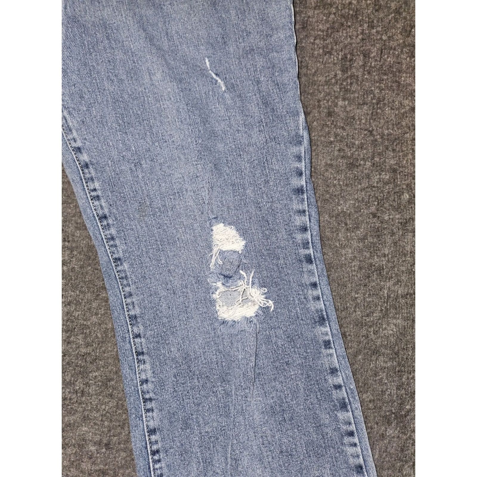 Vintage VINTAGE We The Free Cropped Jeans Women 28 Mid Rise Button Fly Distressed Preppy City 90s Womens Size 28" / US 6 / IT 42 - 7 Thumbnail