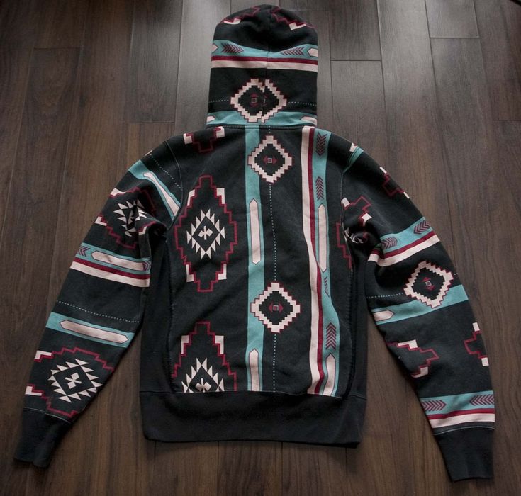 Champion sales aztec hoodie