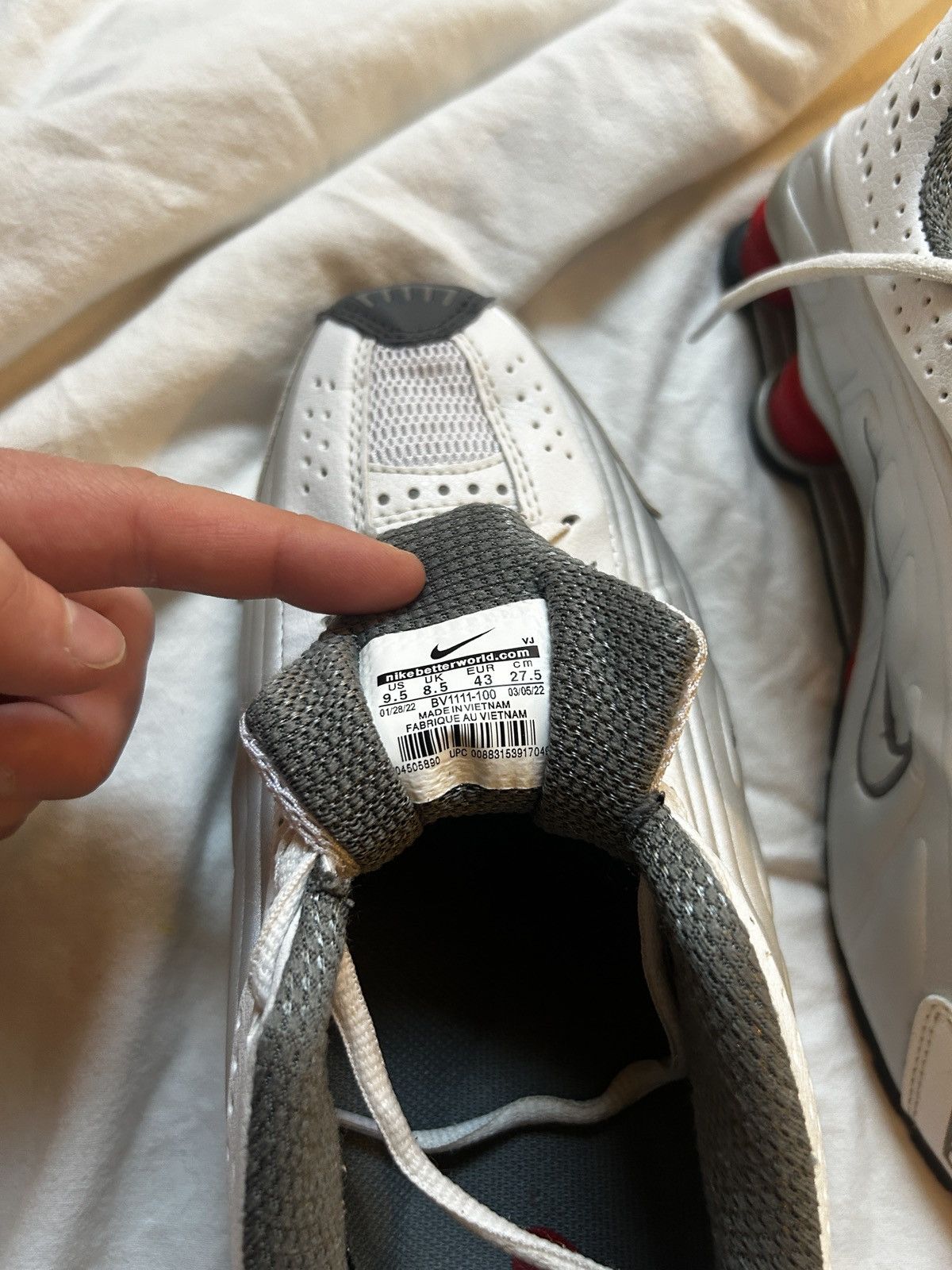 Nike Nike shox r4 Size US 9.5 / EU 42-43 - 5 Thumbnail