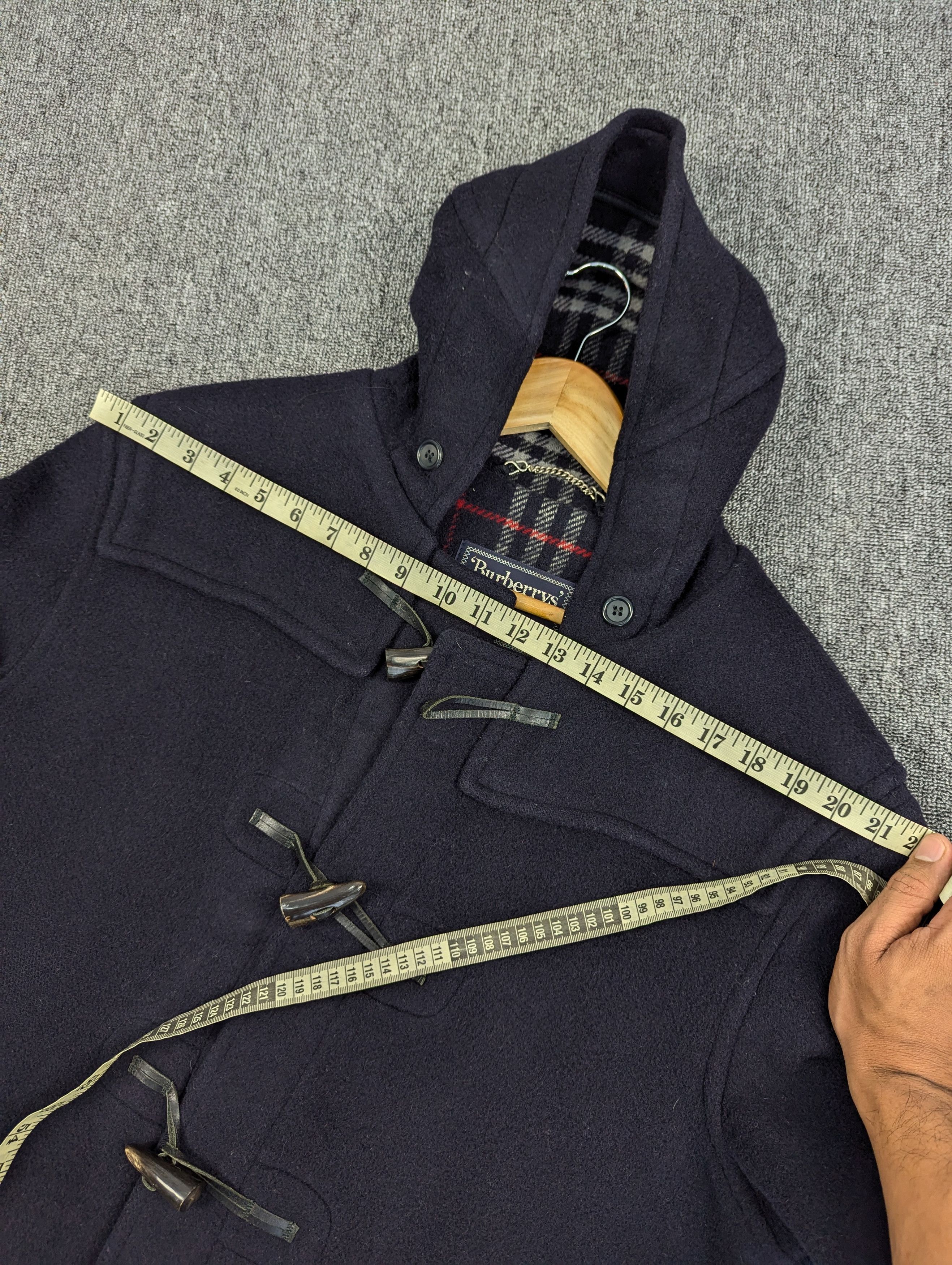 Burberry Vintage 90s Burberrys Nova Check Duffle Coat Made In England Size US L / EU 52-54 / 3 - 22 Thumbnail